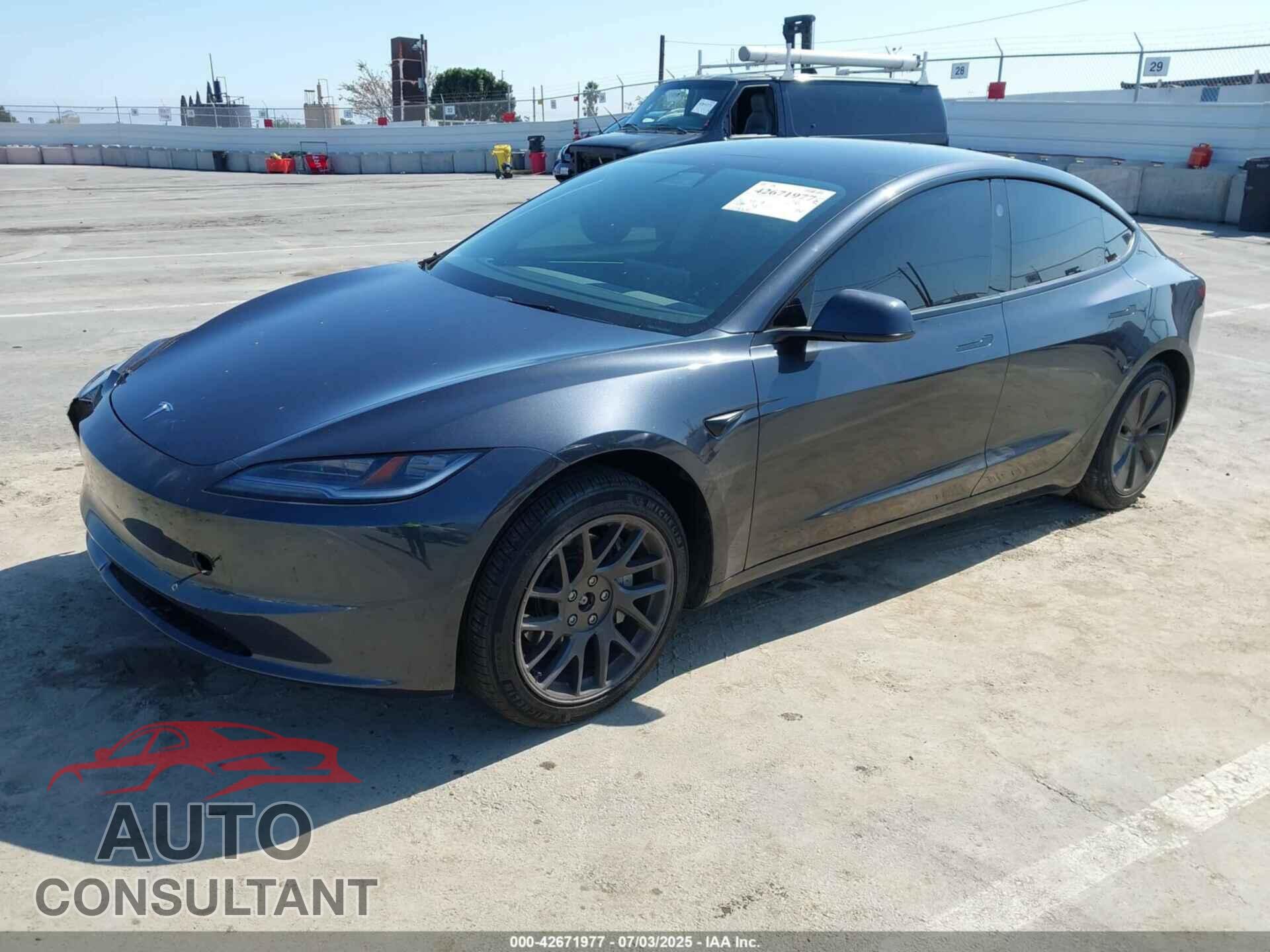 TESLA MODEL 3 2024 - 5YJ3E1EB5RF821091