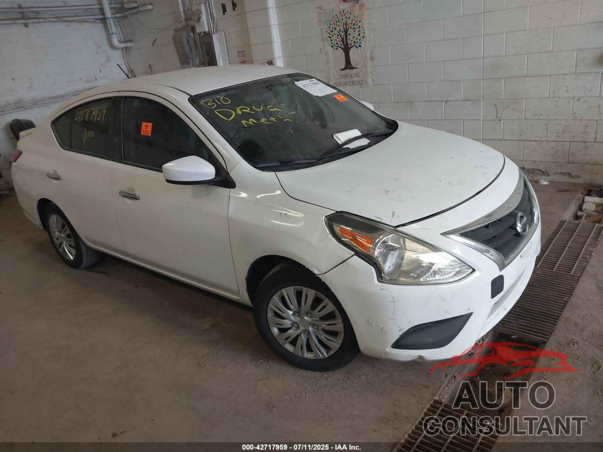 NISSAN VERSA 2019 - 3N1CN7AP5KL866840