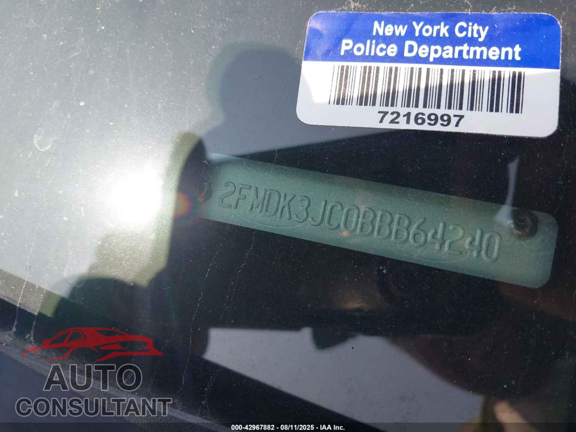 FORD EDGE 2011 - 2FMDK3JC0BBB64240