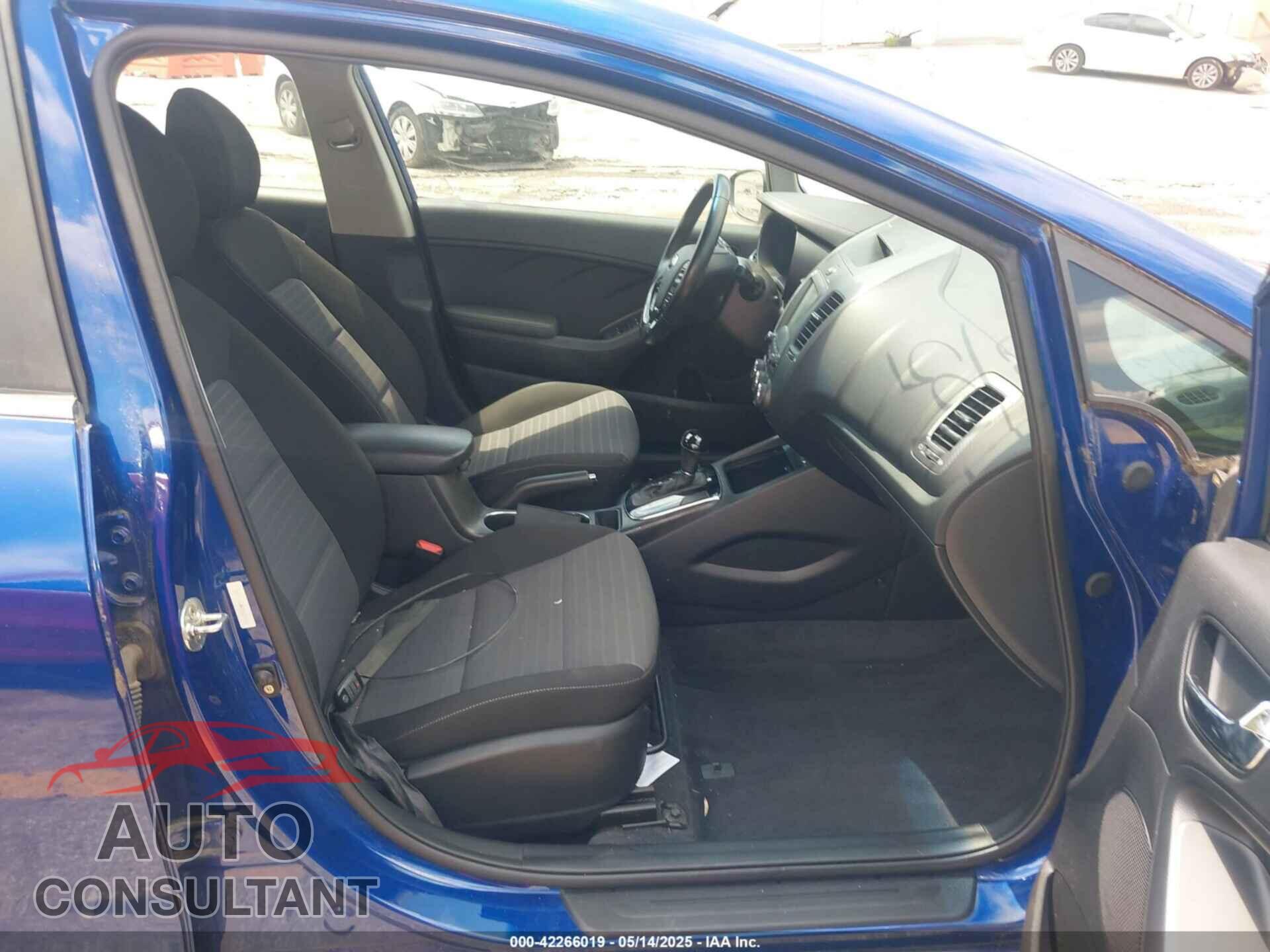 KIA FORTE 2017 - 3KPFL4A74HE124165