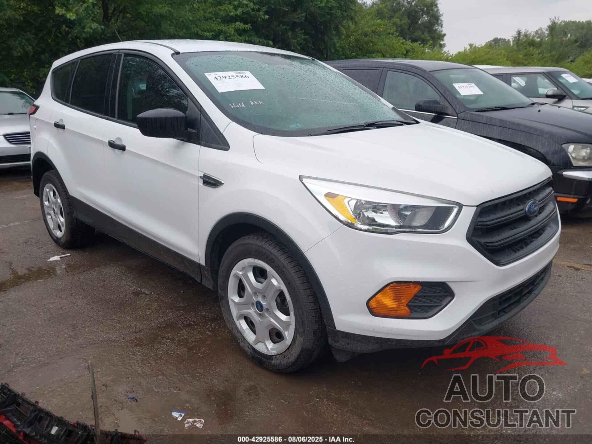 FORD ESCAPE 2017 - 1FMCU0F70HUE35669