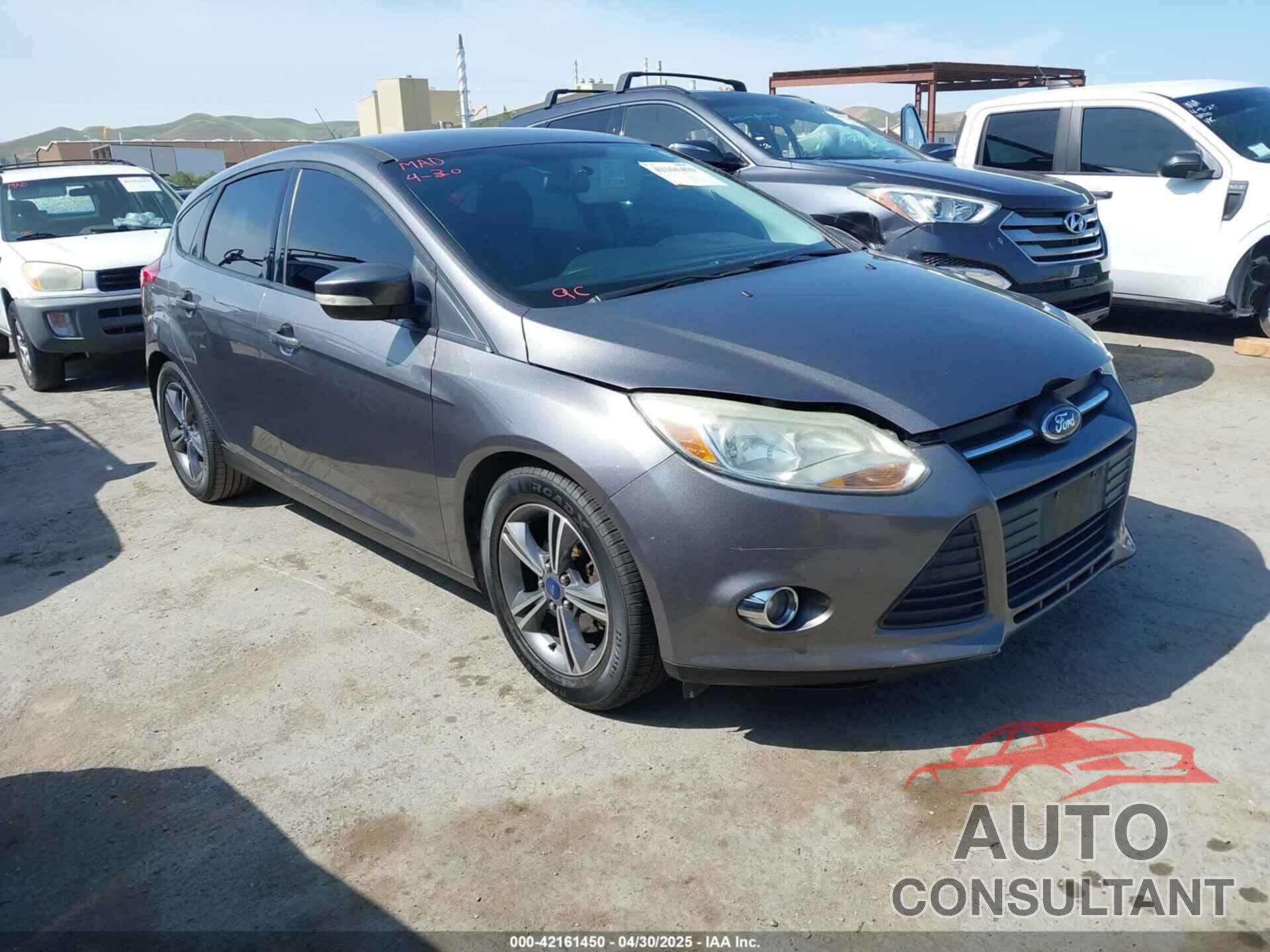 FORD FOCUS 2014 - 1FADP3K20EL349958