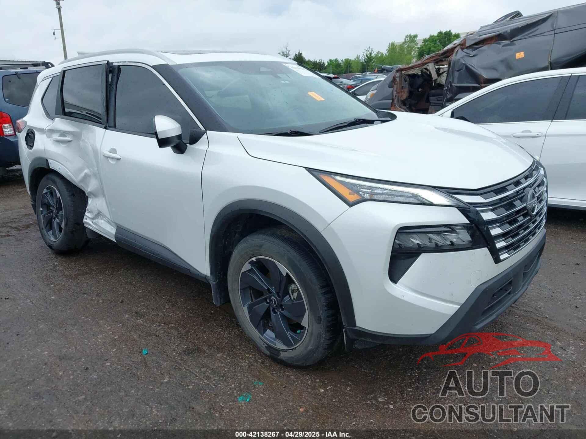 NISSAN ROGUE 2024 - 5N1BT3BA8RC744847