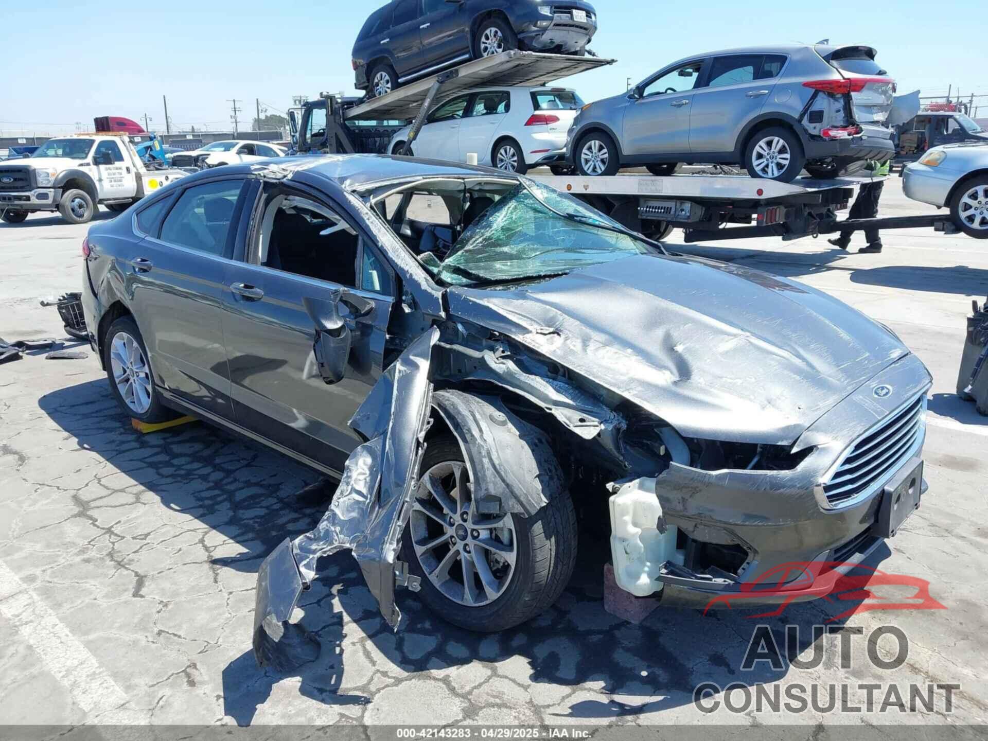 FORD FUSION 2020 - 3FA6P0HD5LR128564