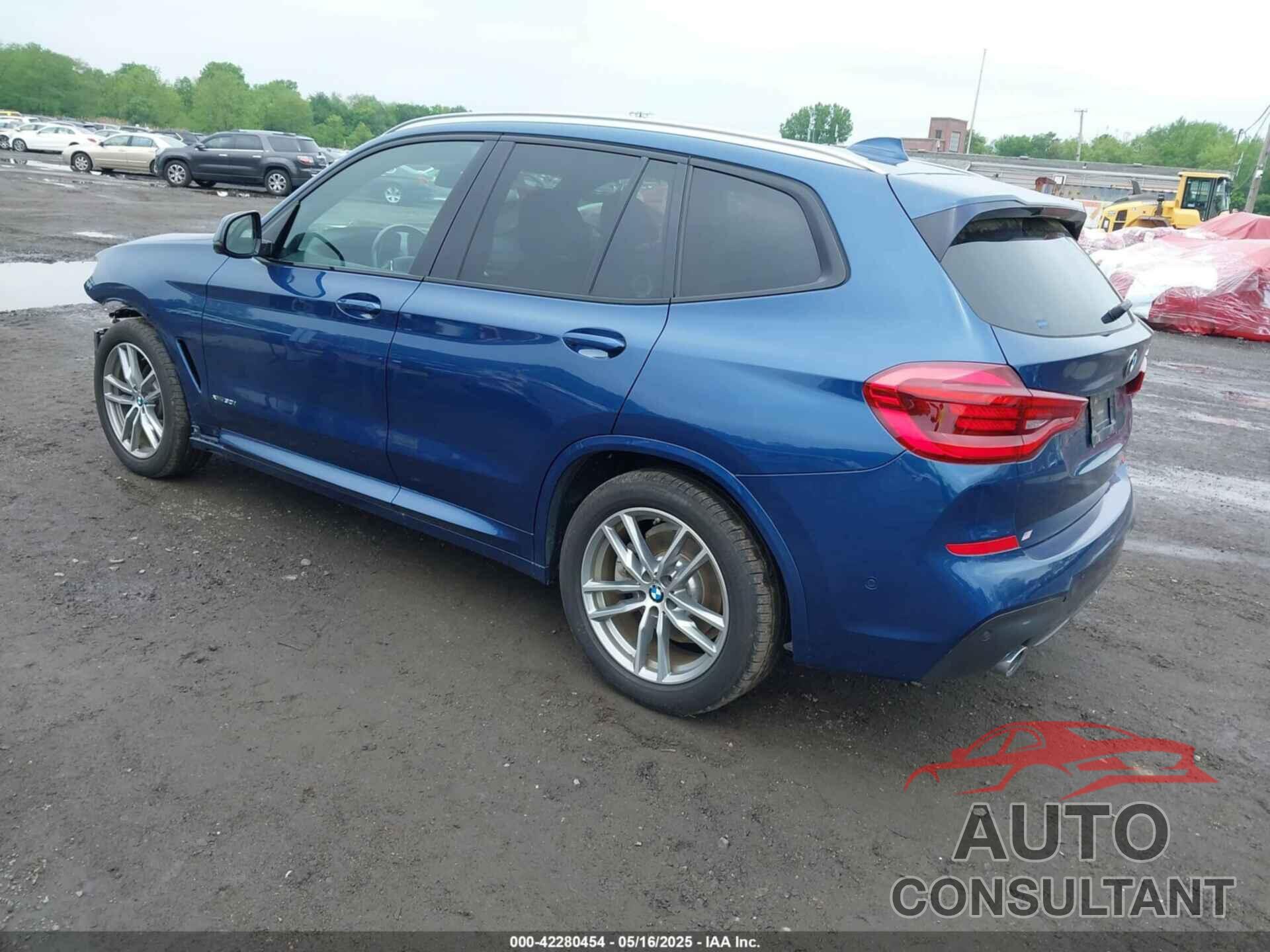BMW X3 2018 - 5UXTR9C54JLD57052