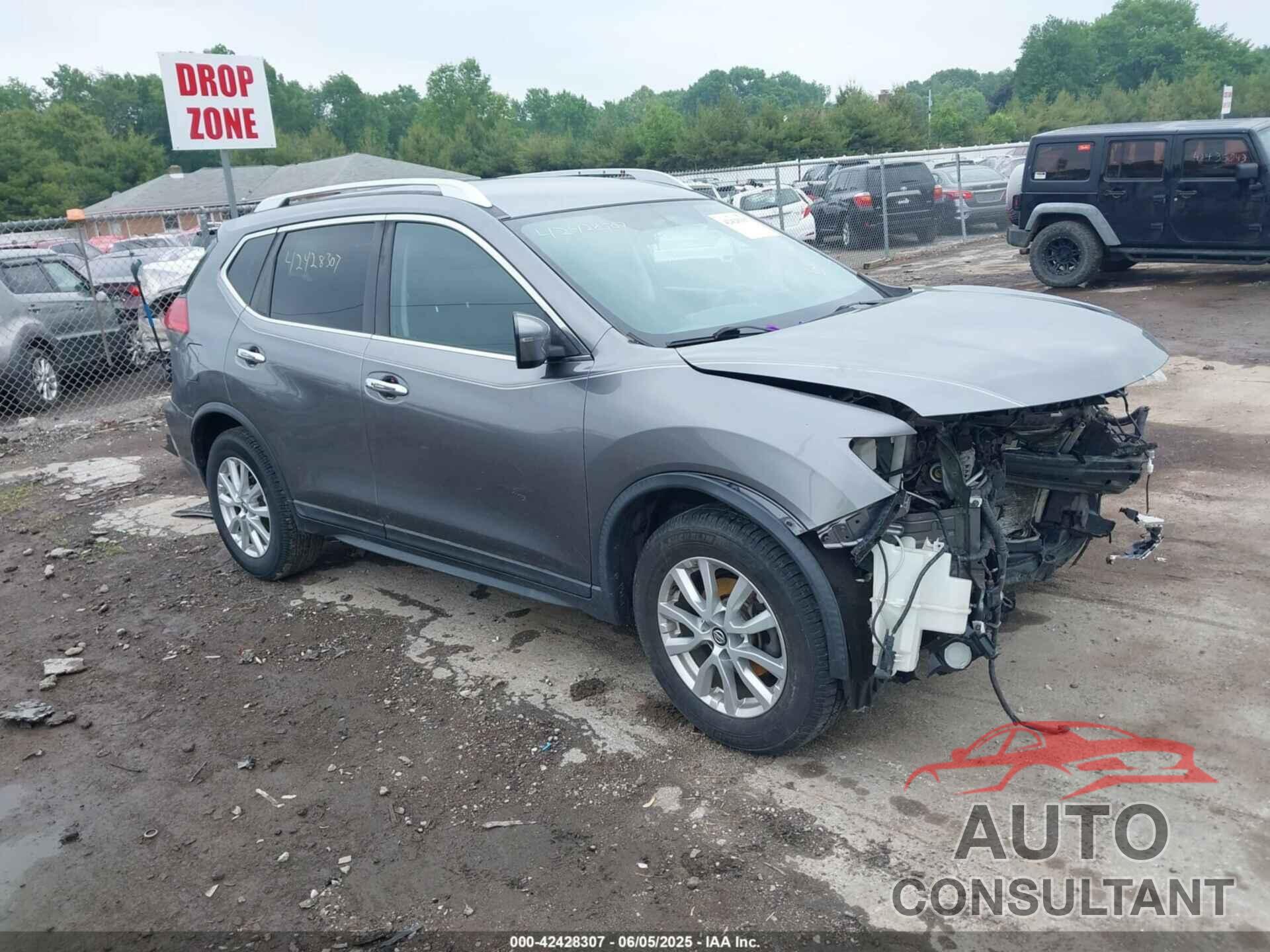 NISSAN ROGUE 2017 - KNMAT2MT0HP534517