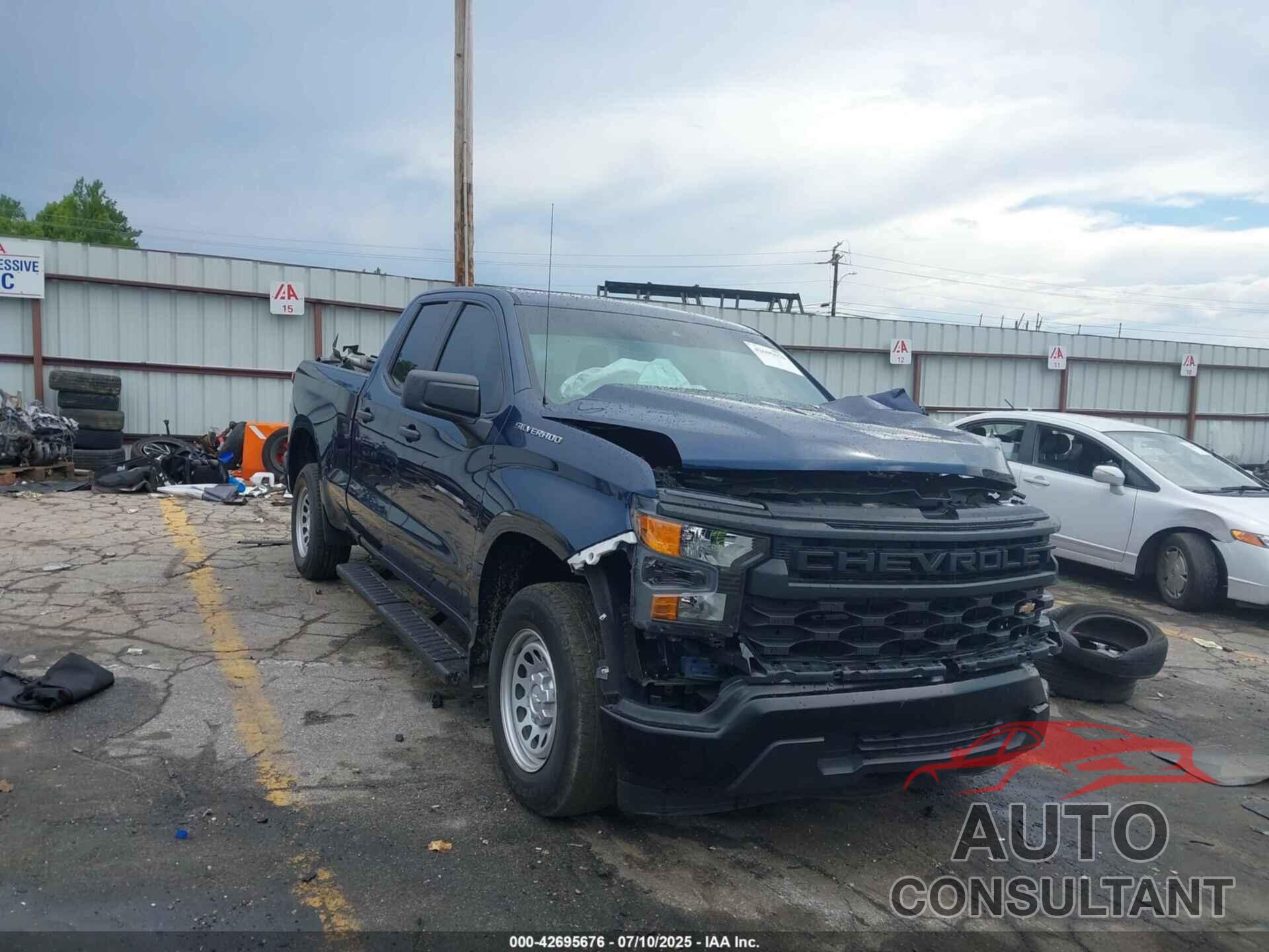 CHEVROLET SILVERADO 1500 2023 - 1GCRAAEK1PZ108038