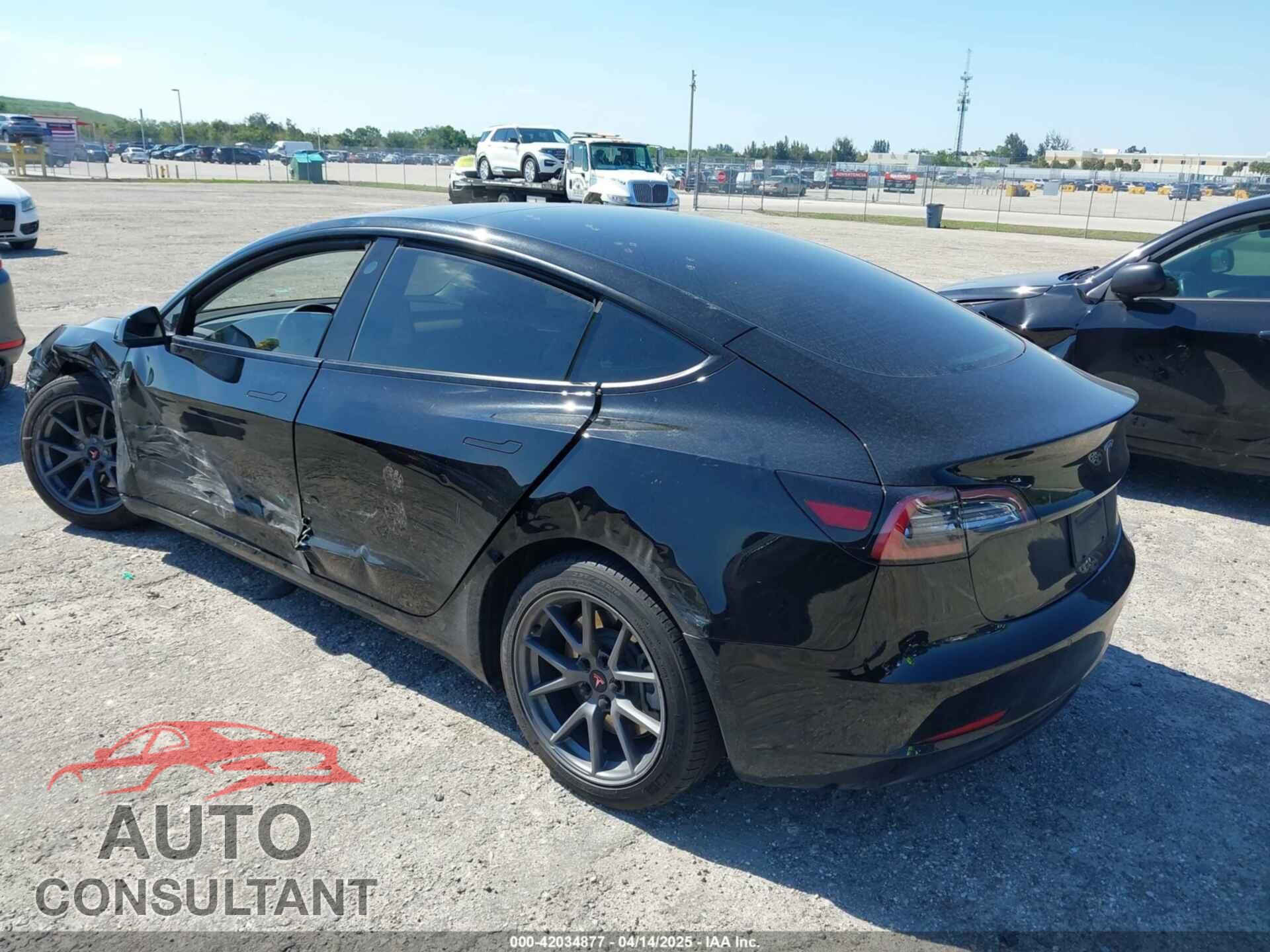 TESLA MODEL 3 2022 - 5YJ3E1EA5NF343952