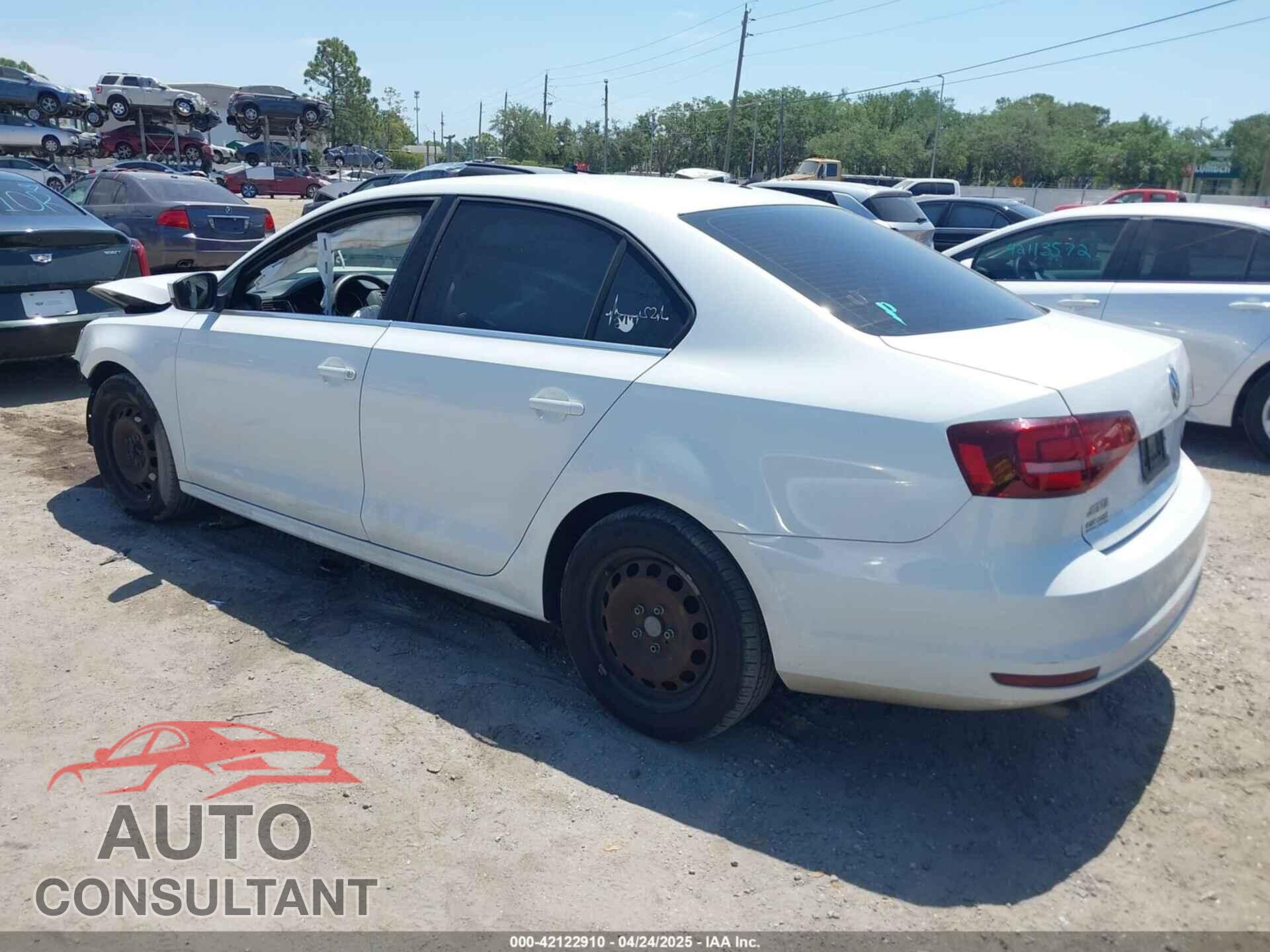 VOLKSWAGEN JETTA 2017 - 3VW2B7AJ4HM364589