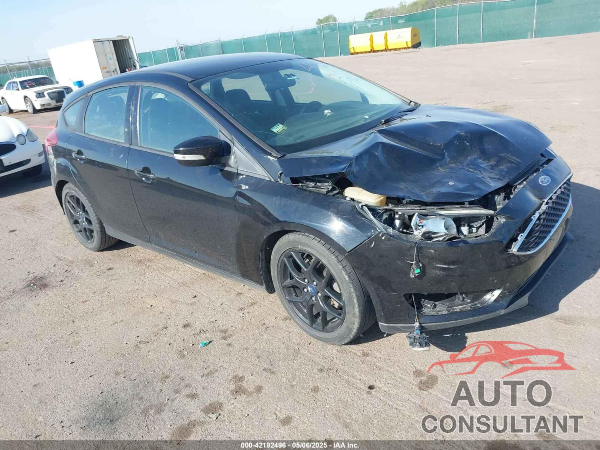FORD FOCUS 2016 - 1FADP3K27GL321352
