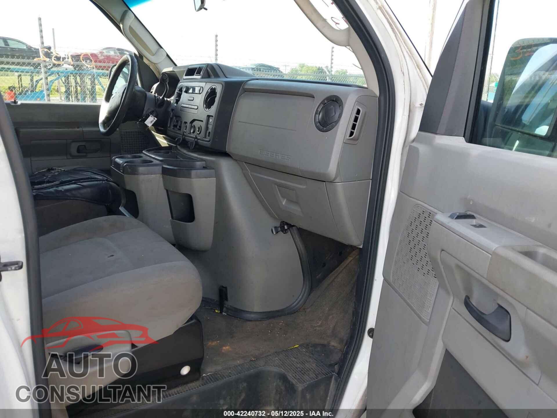 FORD ECONOLINE 2013 - 1FTNE2EW3DDA80120