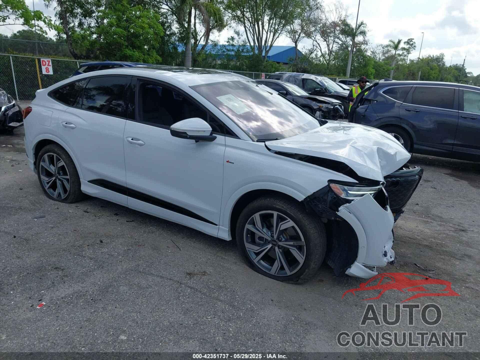 AUDI Q4 SPORTBACK E-TRON 2024 - WA14UBFZ0RP085282