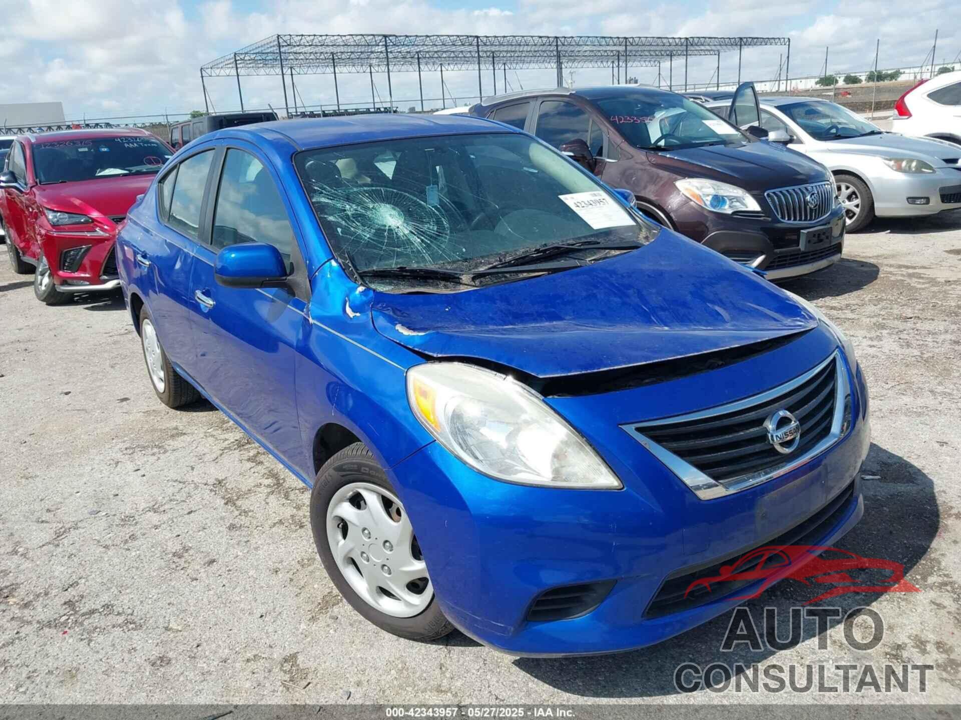 NISSAN VERSA 2013 - 3N1CN7AP5DL840838
