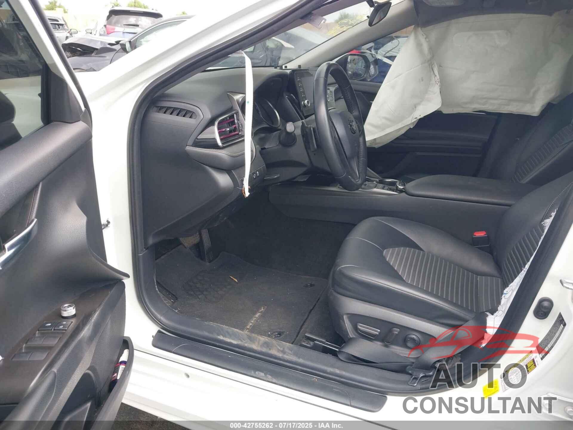 TOYOTA CAMRY 2022 - 4T1G31AK6NU580426