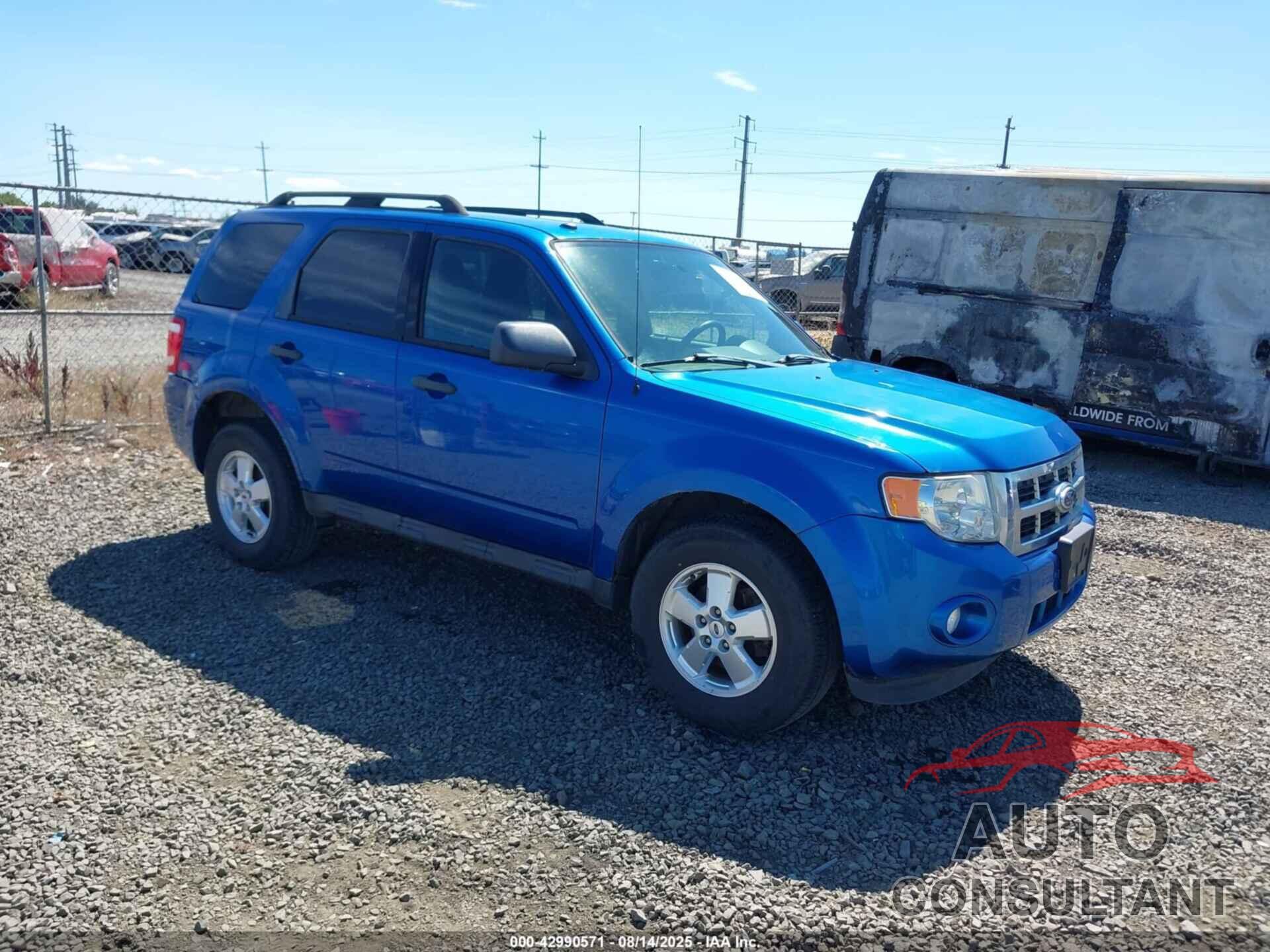 FORD ESCAPE 2011 - 1FMCU9D77BKA82177