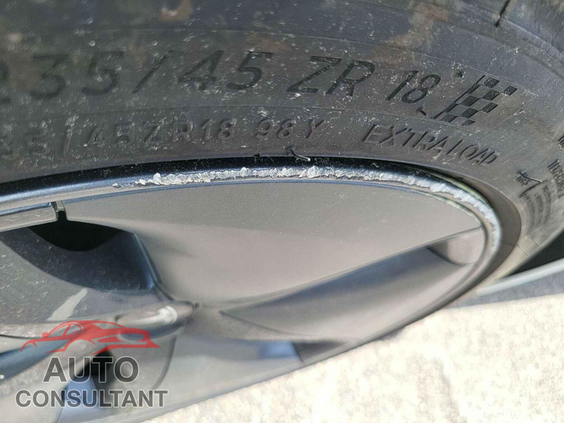 TESLA MODEL 3 2020 - 5YJ3E1EB3LF795047