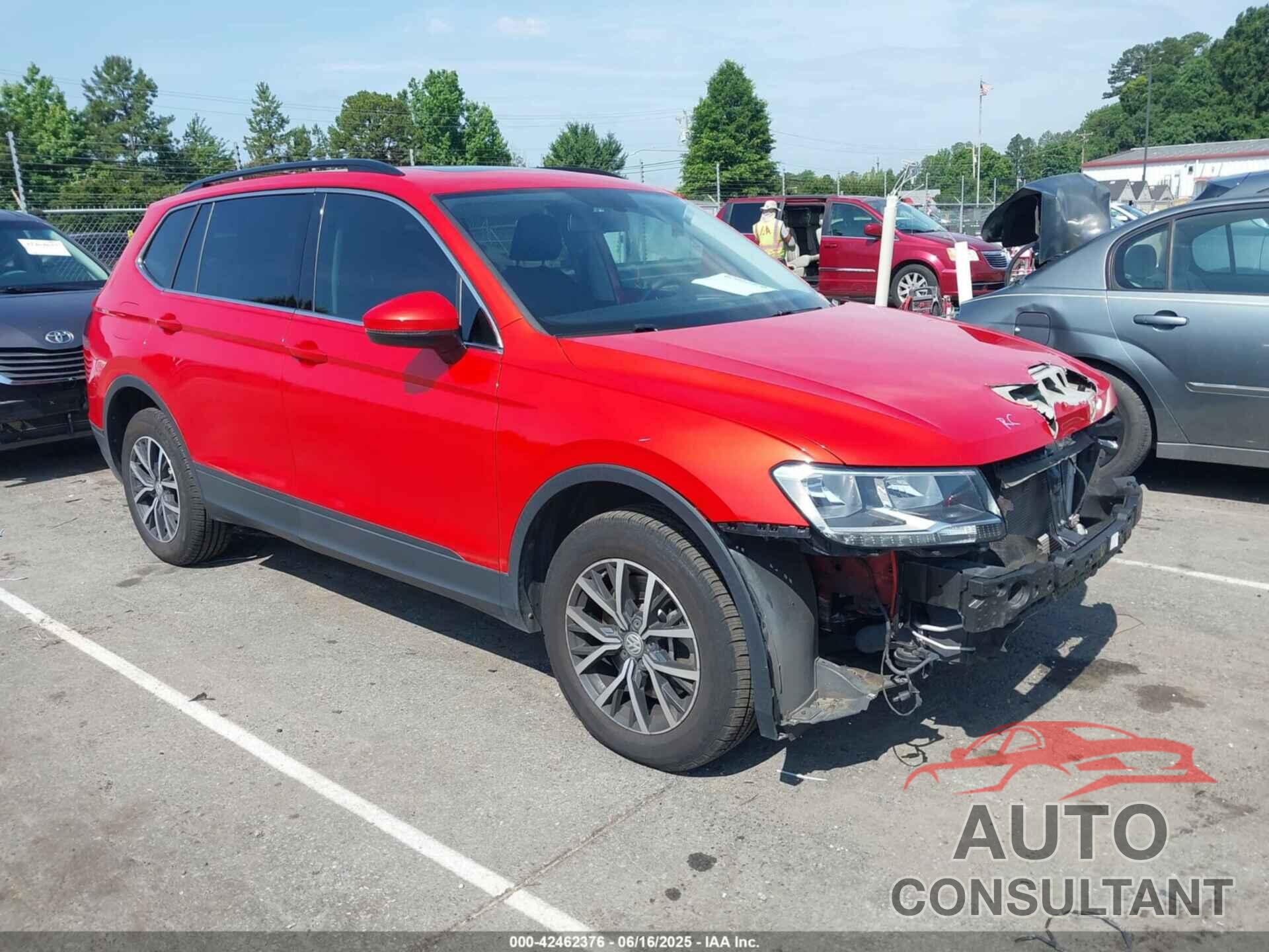 VOLKSWAGEN TIGUAN 2019 - 3VV3B7AX8KM128788
