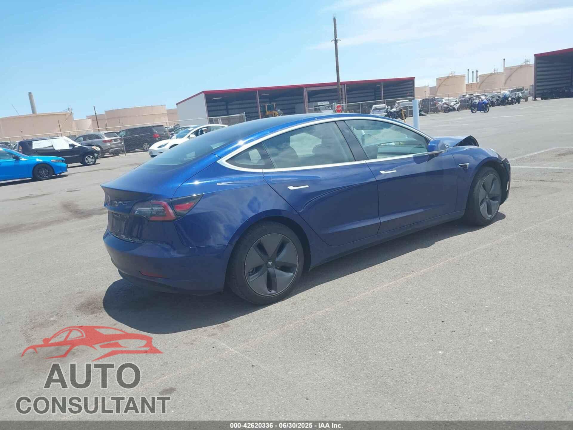TESLA MODEL 3 2018 - 5YJ3E1EA8JF125014