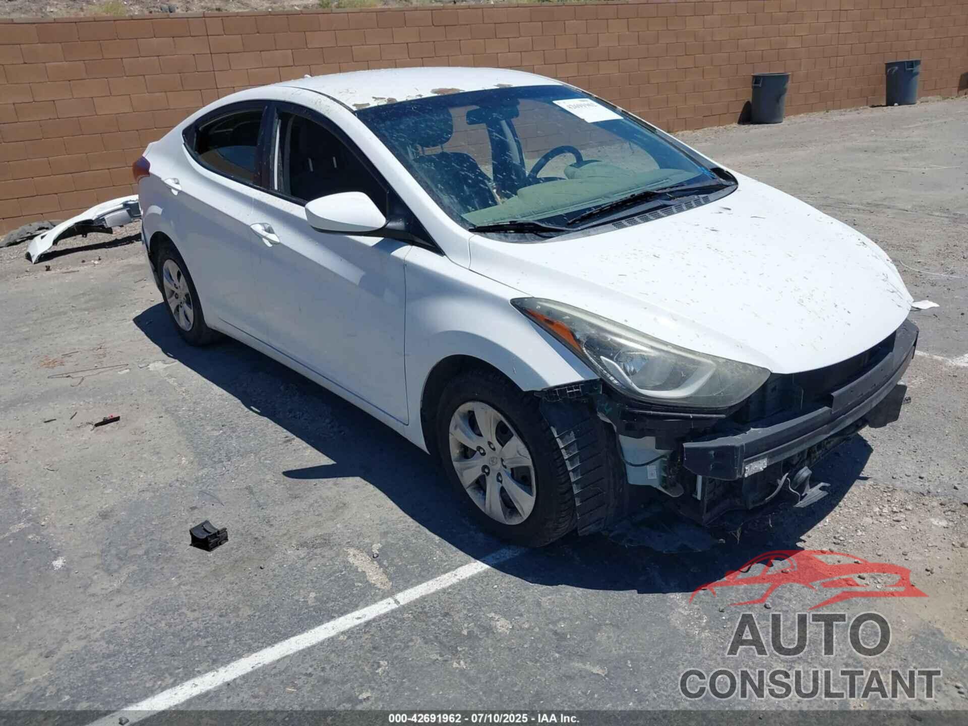 HYUNDAI ELANTRA 2016 - 5NPDH4AE7GH770494