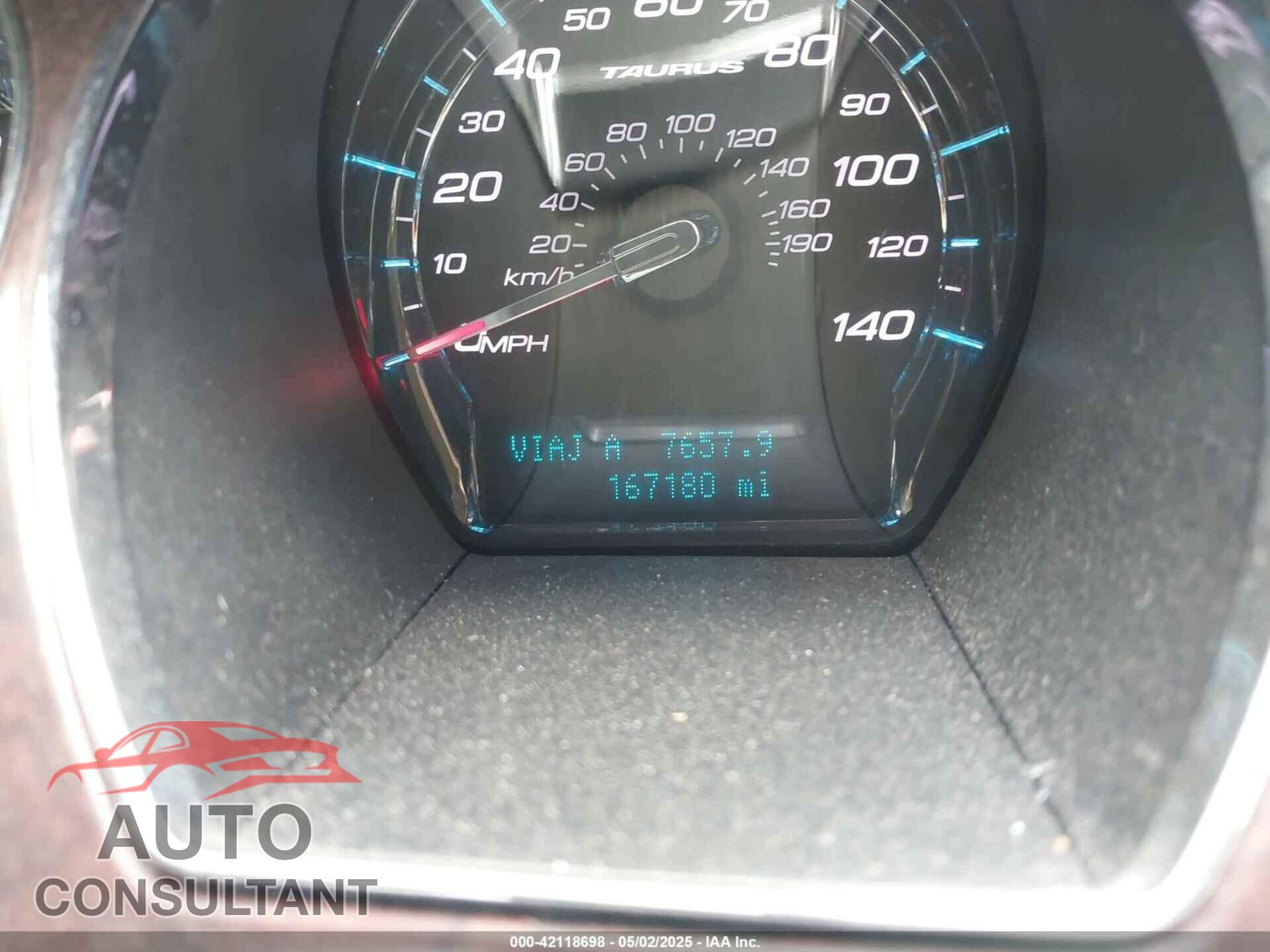 FORD TAURUS 2011 - 1FAHP2FW7BG178526