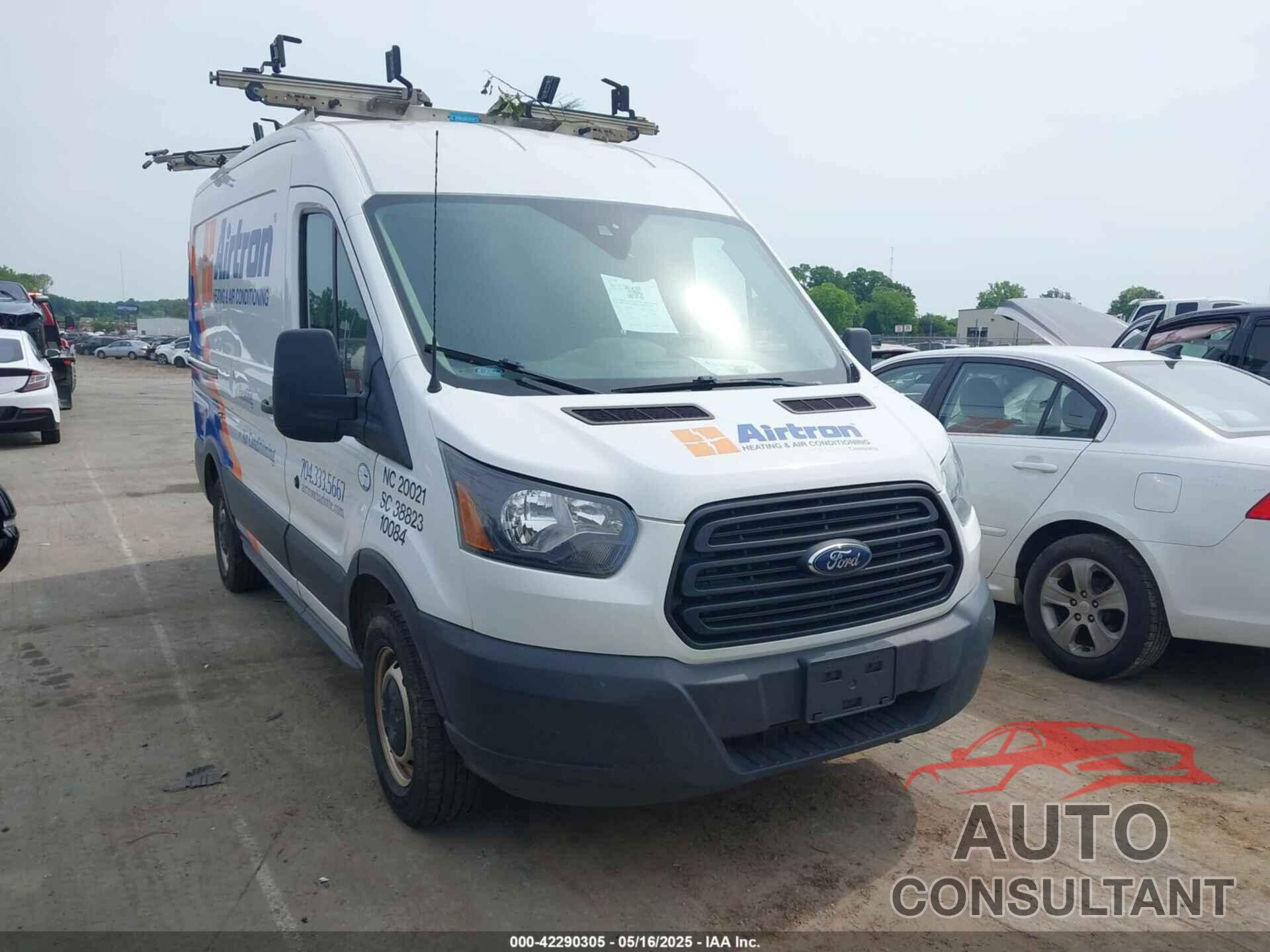 FORD TRANSIT-250 2019 - 1FTYR1CM7KKB27266
