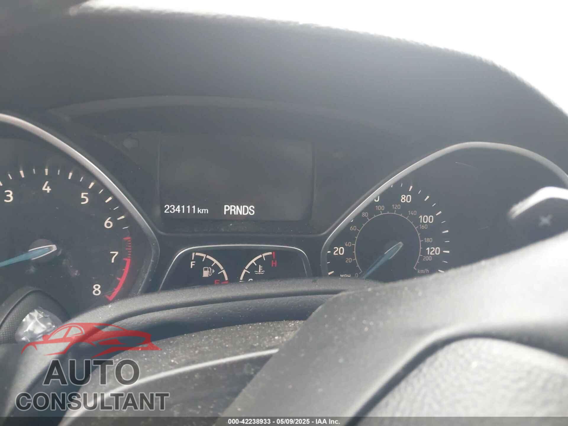 FORD FOCUS 2015 - 1FADP3F26FL302963