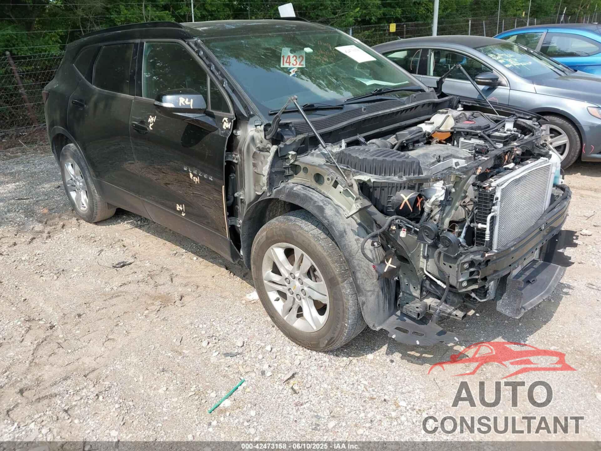 CHEVROLET BLAZER 2020 - 3GNKBBRA8LS572433