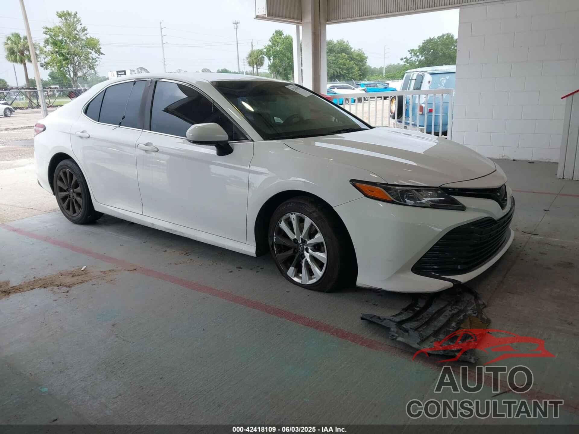 TOYOTA CAMRY 2020 - 4T1C11AK0LU345148