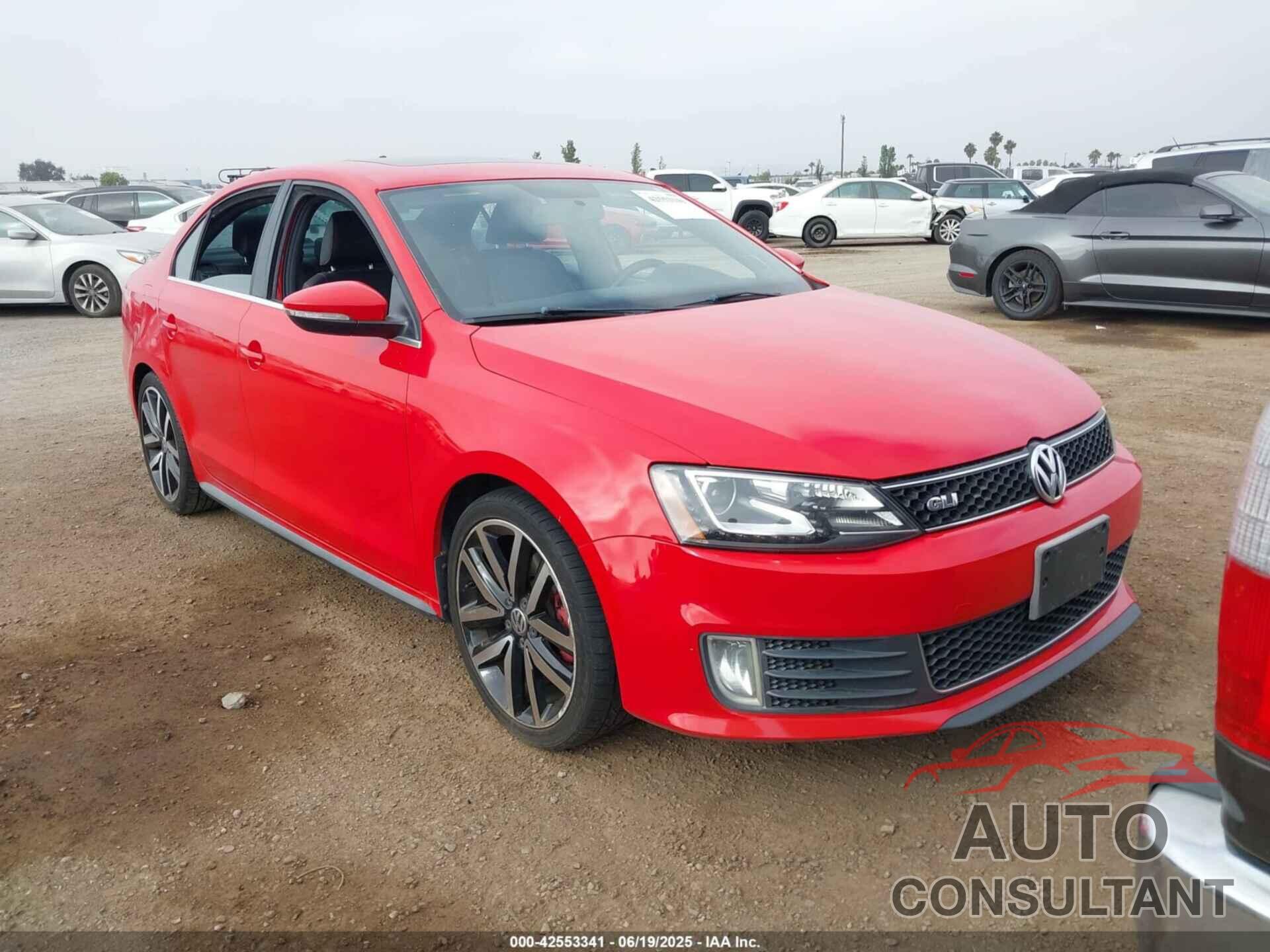 VOLKSWAGEN JETTA 2014 - 3VW4T7AJ2EM246347