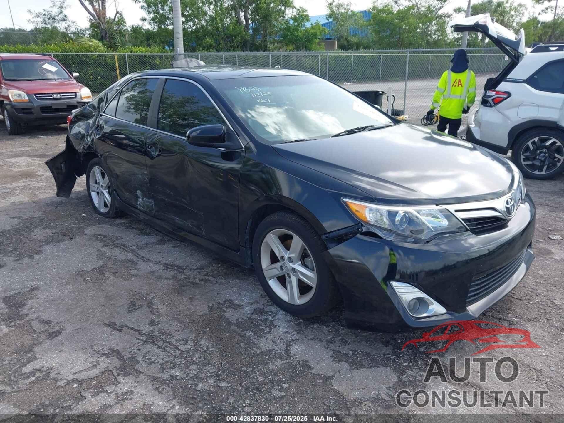 TOYOTA CAMRY 2014 - 4T1BF1FK8EU466583