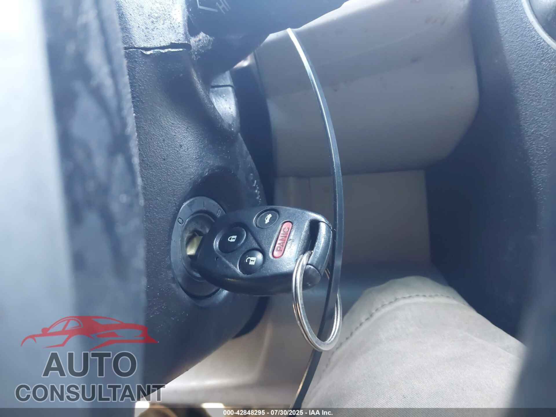 HONDA PILOT 2011 - 5FNYF4H23BB078551