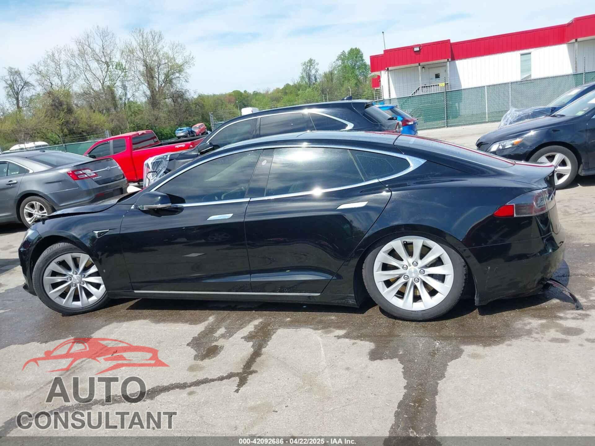 TESLA MODEL S 2017 - 5YJSA1E13HF228486
