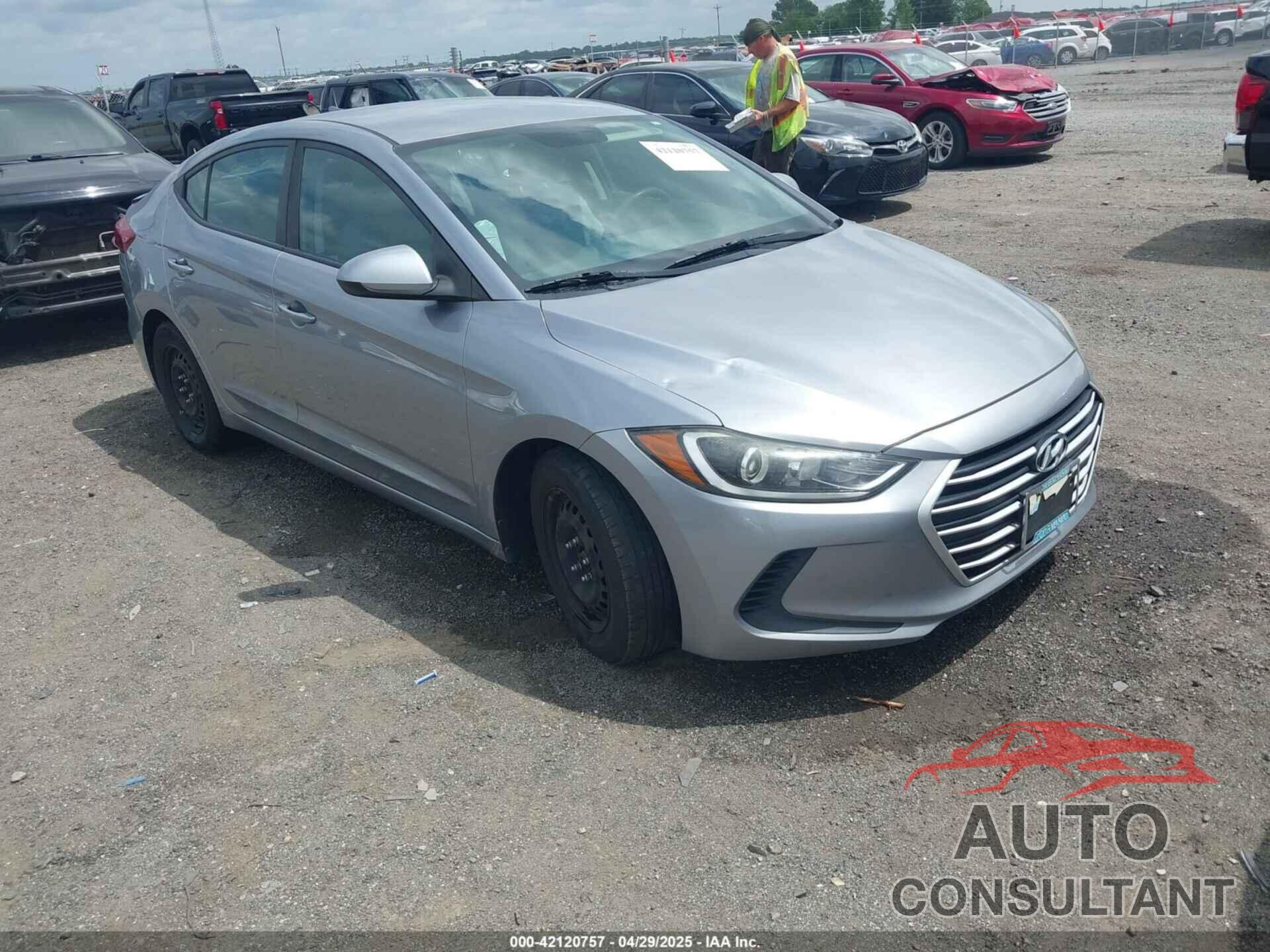 HYUNDAI ELANTRA 2017 - 5NPD74LF1HH105861