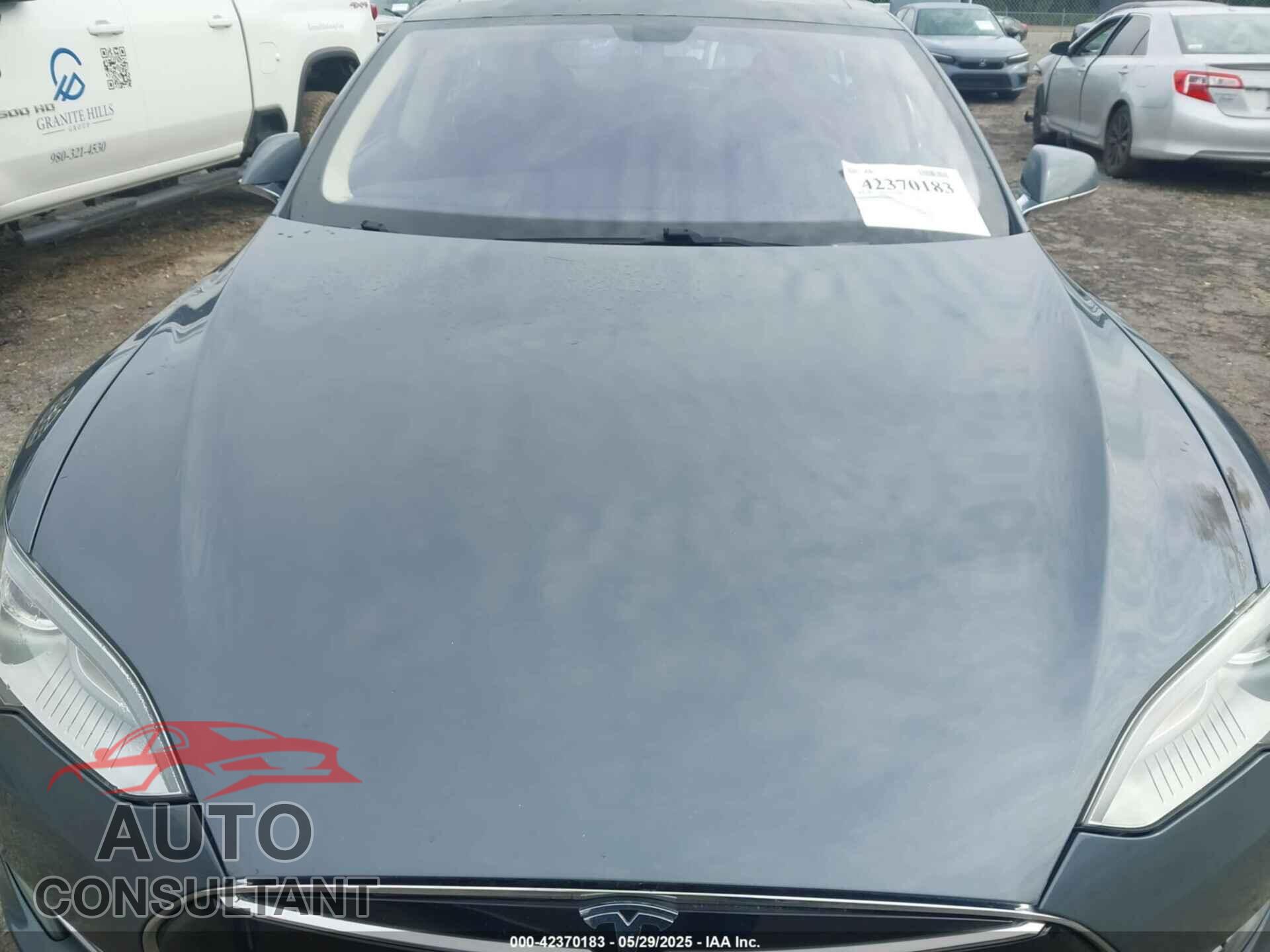 TESLA MODEL S 2013 - 5YJSA1CN4DFP26552