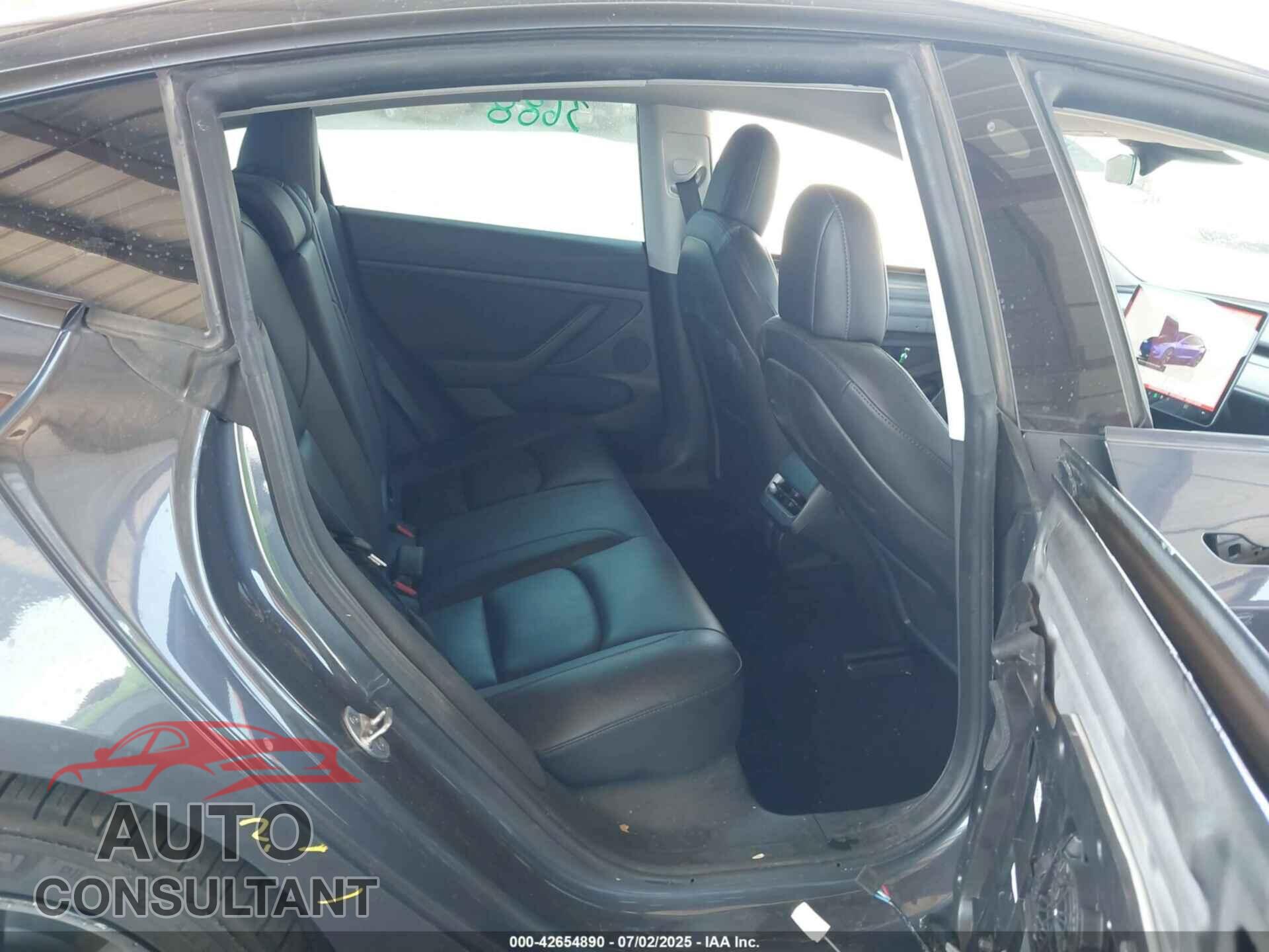 TESLA MODEL 3 2022 - 5YJ3E1EB8NF201748