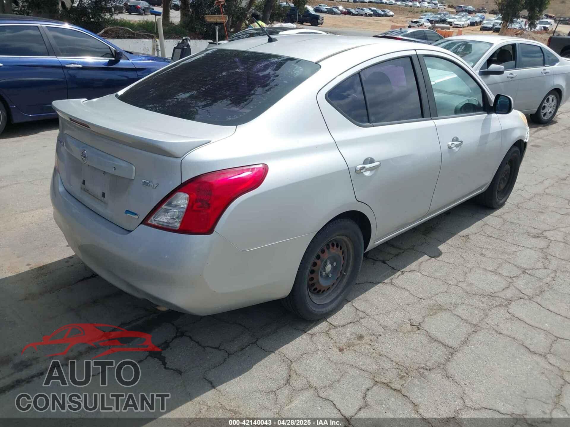 NISSAN VERSA 2013 - 3N1CN7AP9DL869923