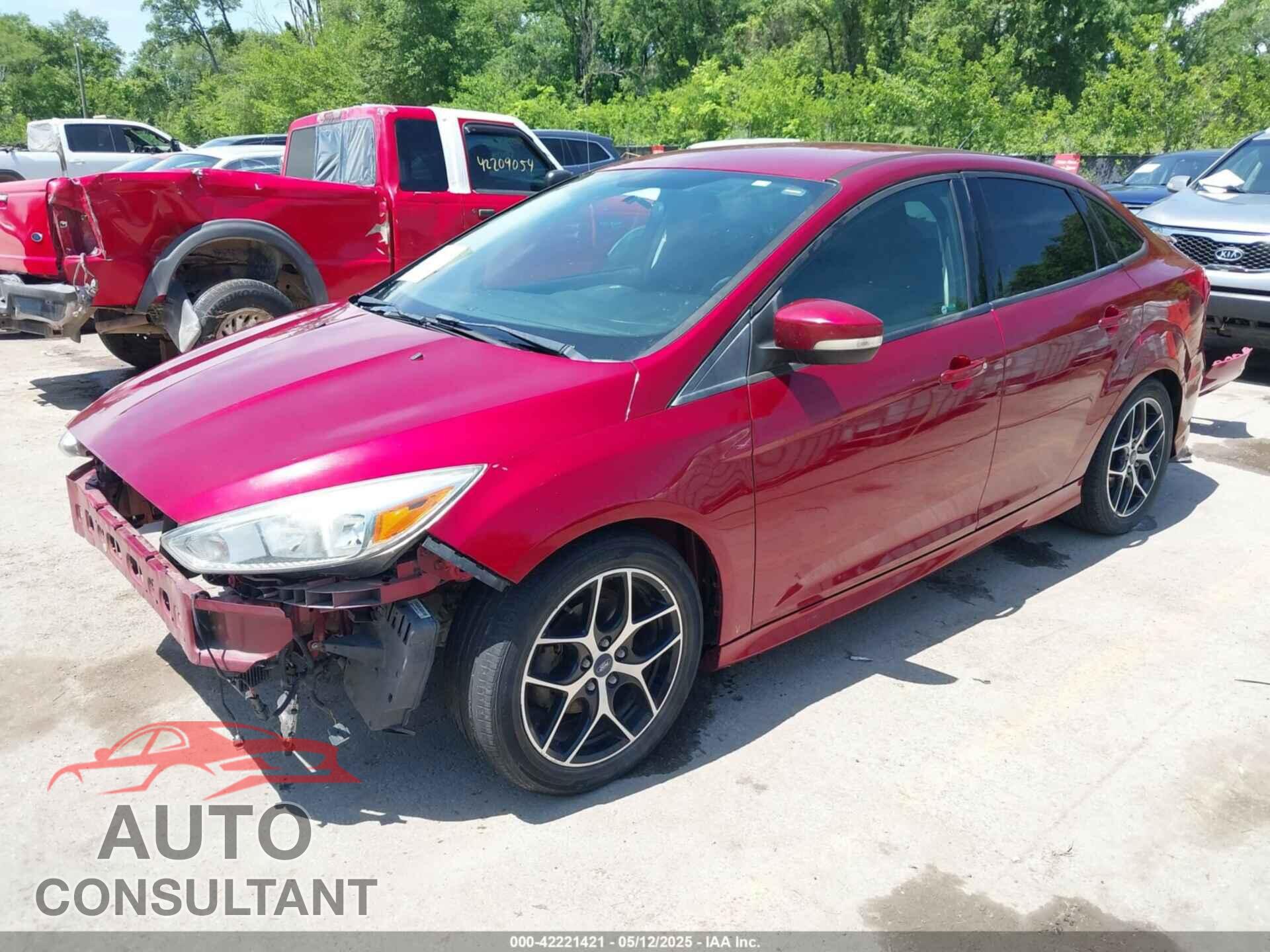 FORD FOCUS 2015 - 1FADP3F22FL275602