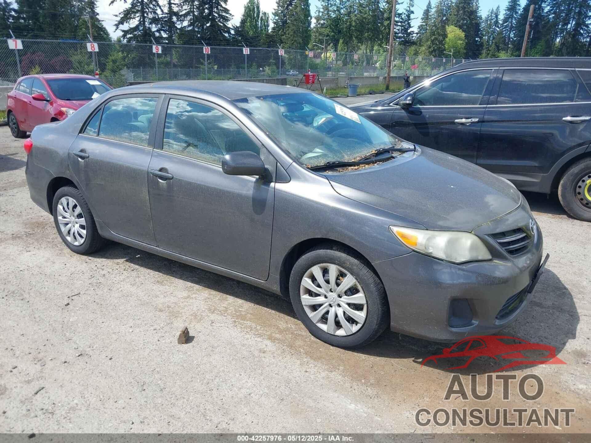 TOYOTA COROLLA 2013 - 5YFBU4EE1DP204813