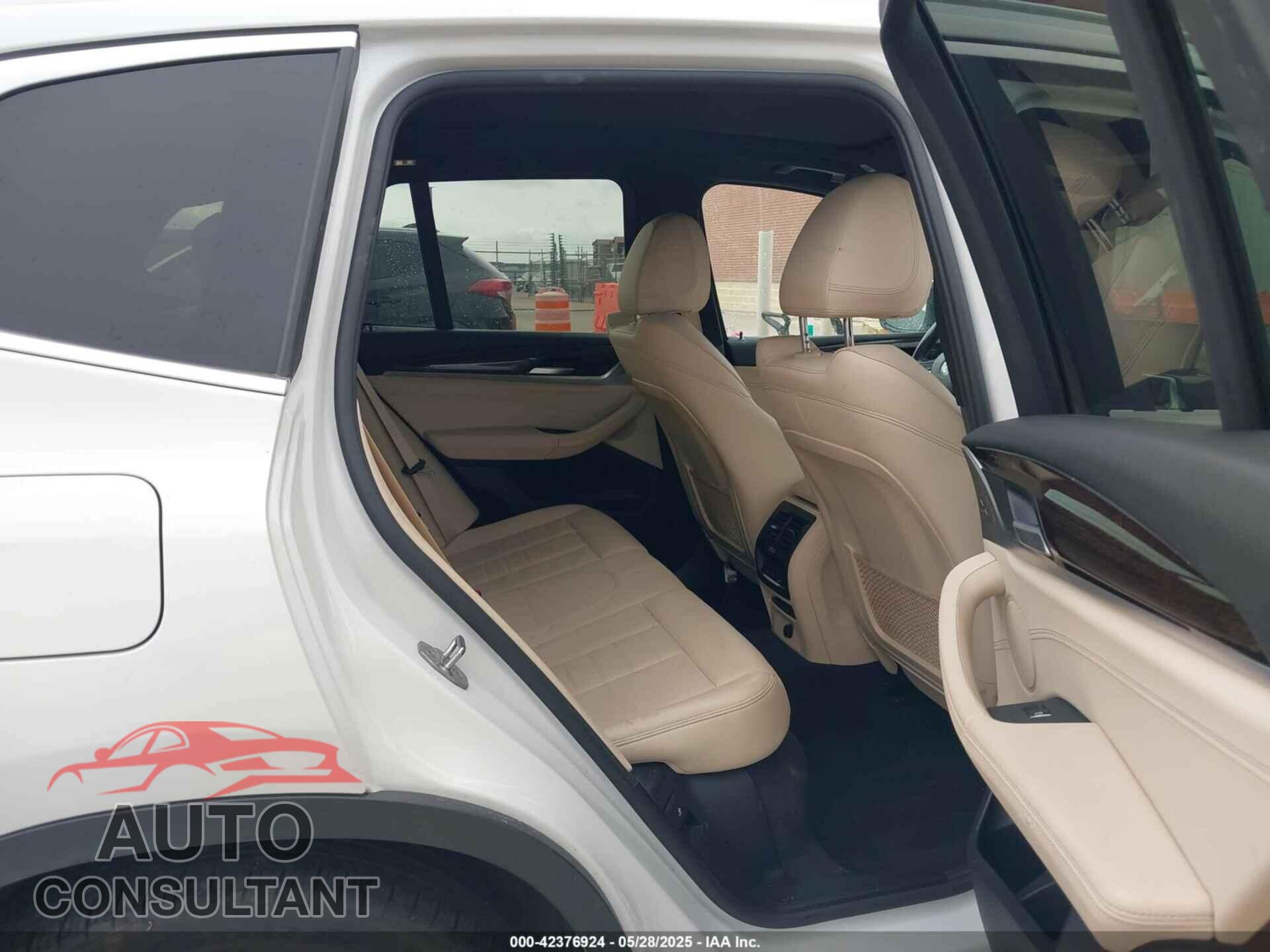 BMW X3 2019 - 5UXTR9C56KLP83808