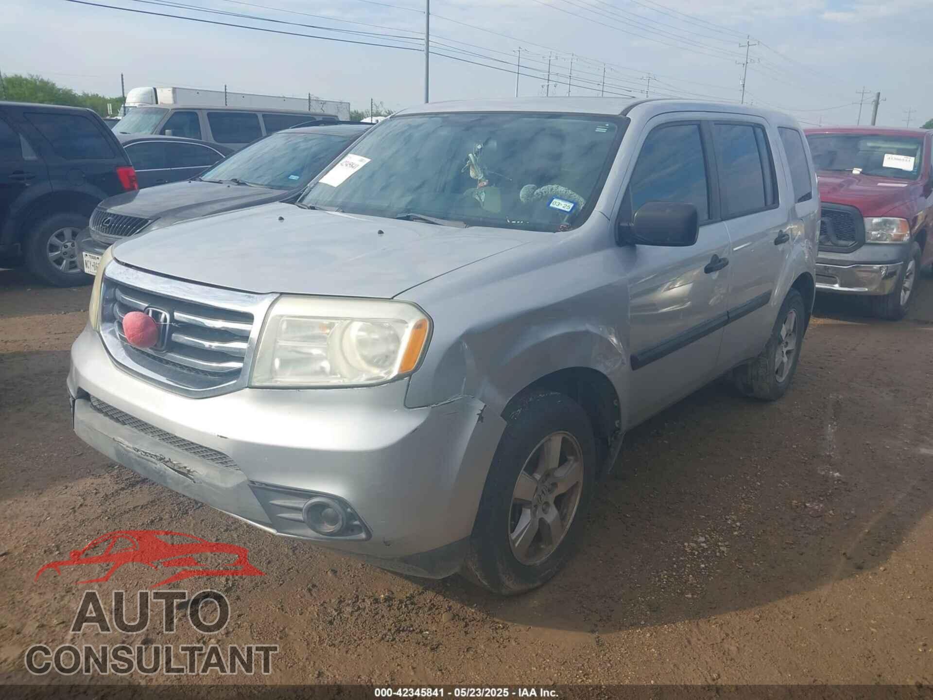 HONDA PILOT 2013 - 5FNYF3H22DB017768