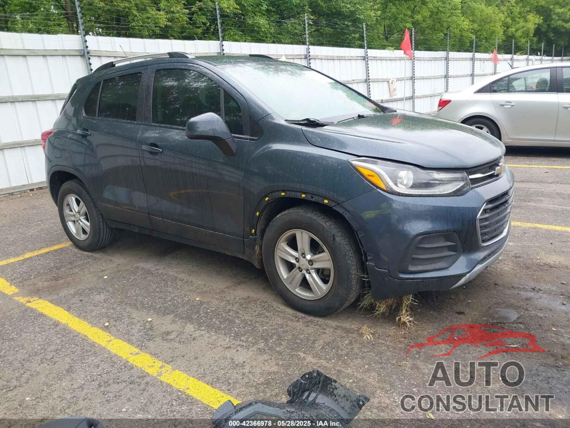 CHEVROLET TRAX 2021 - KL7CJLSB5MB311845