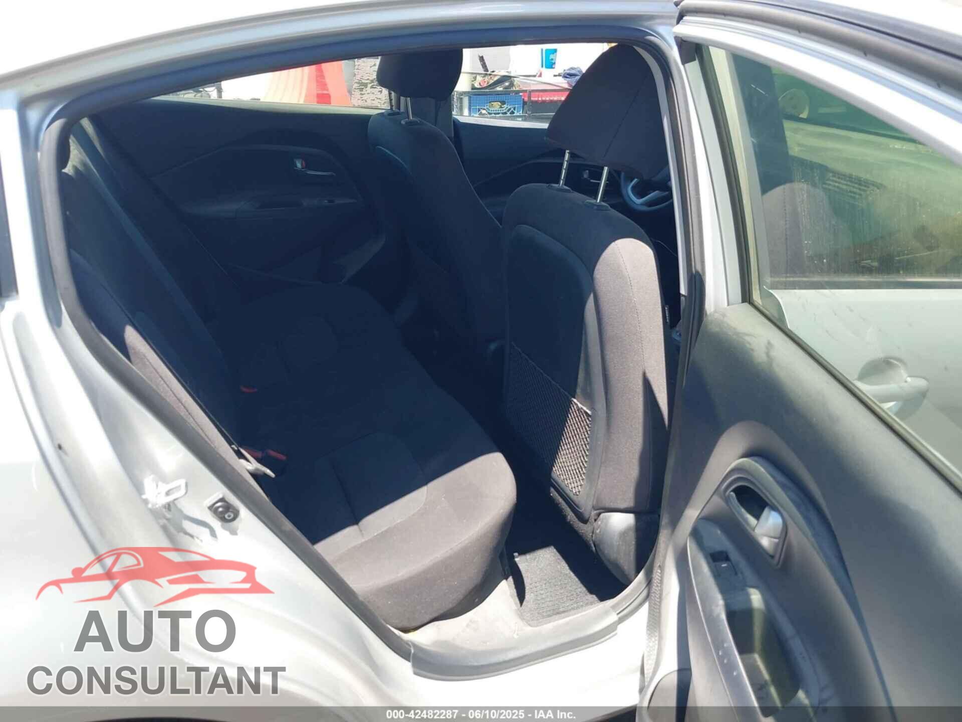 KIA RIO 2015 - KNADM4A36F6501872