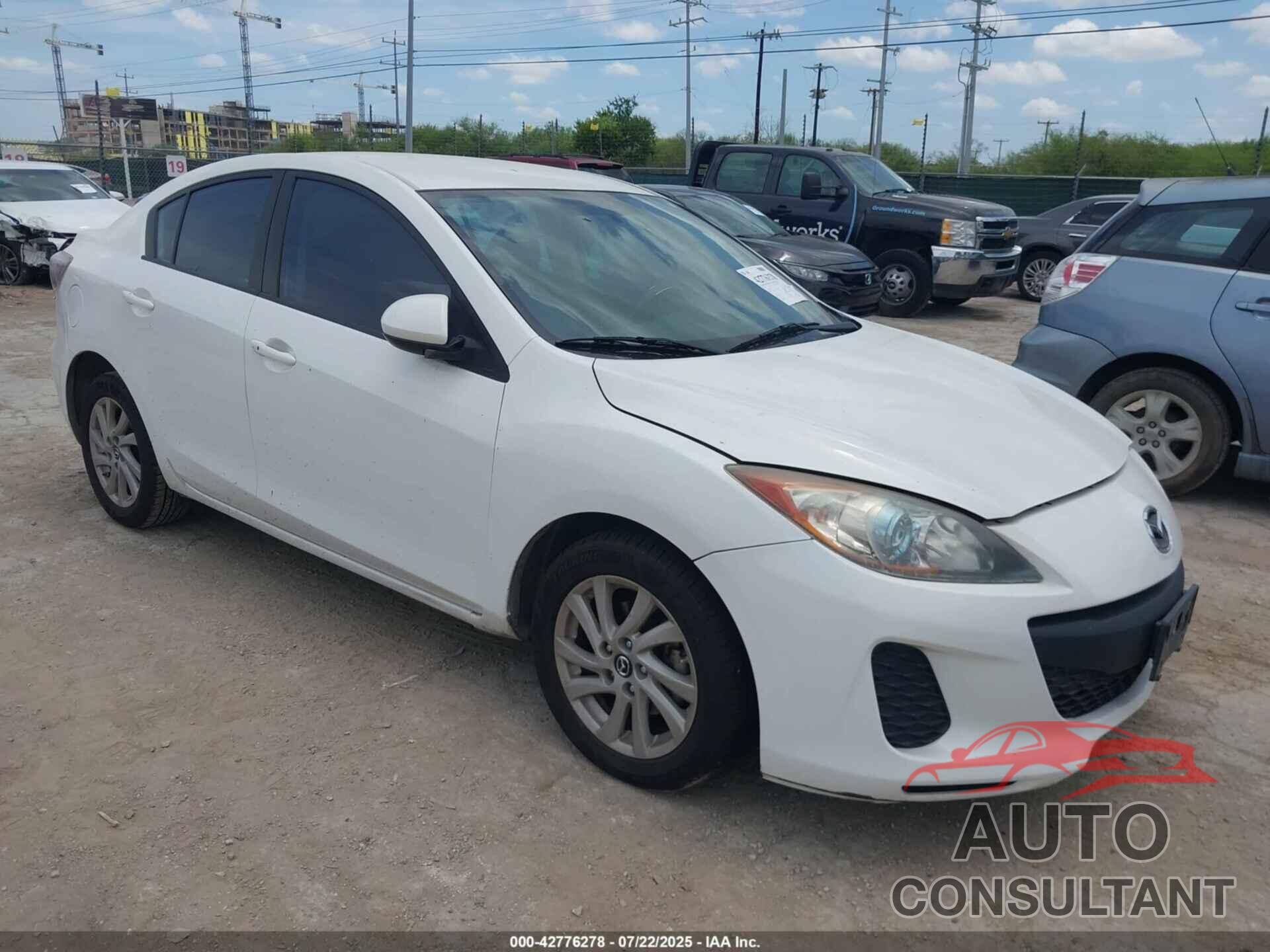 MAZDA MAZDA3 2013 - JM1BL1V70D1831221
