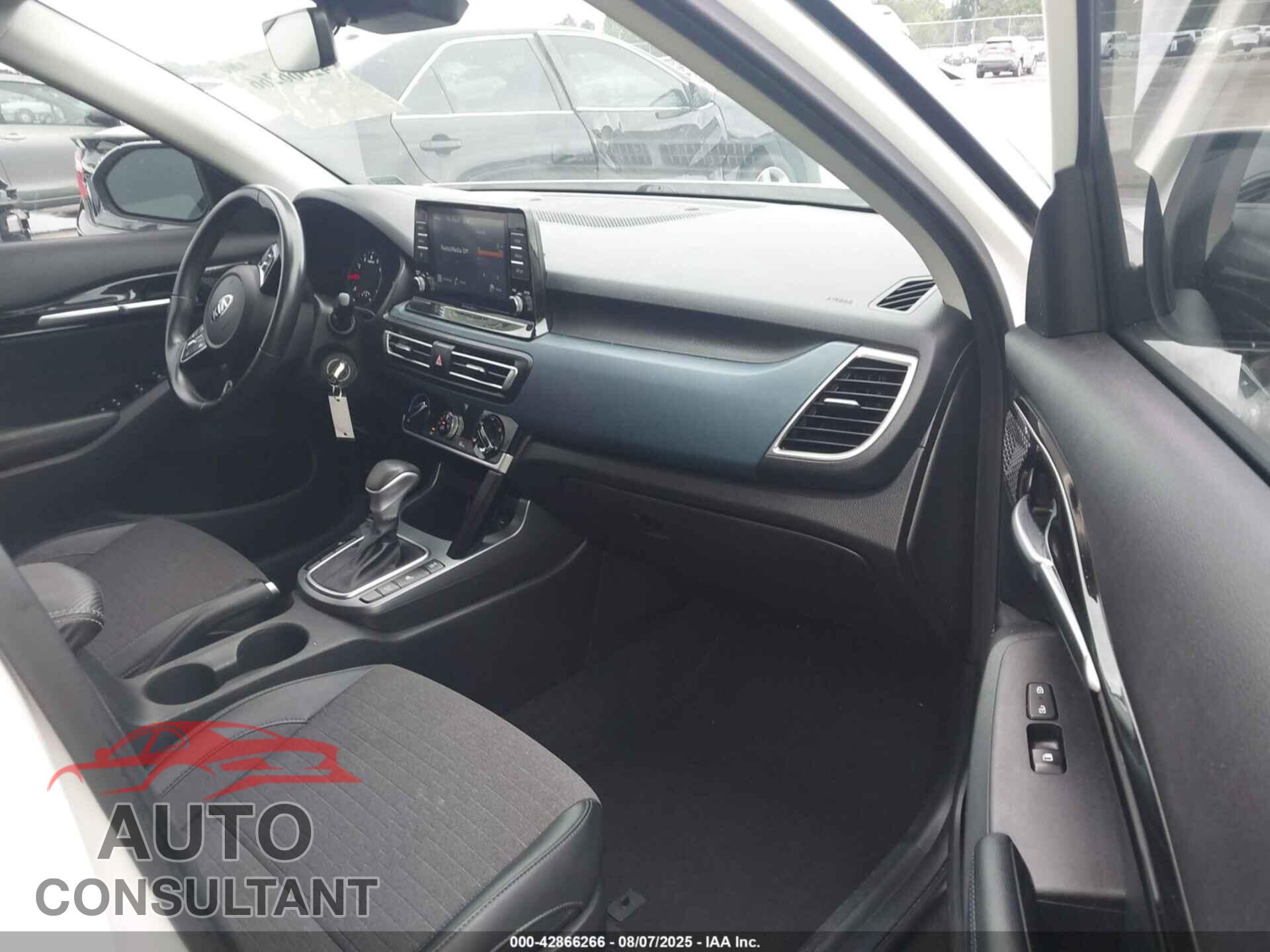KIA SELTOS 2021 - KNDEUCAA0M7085793