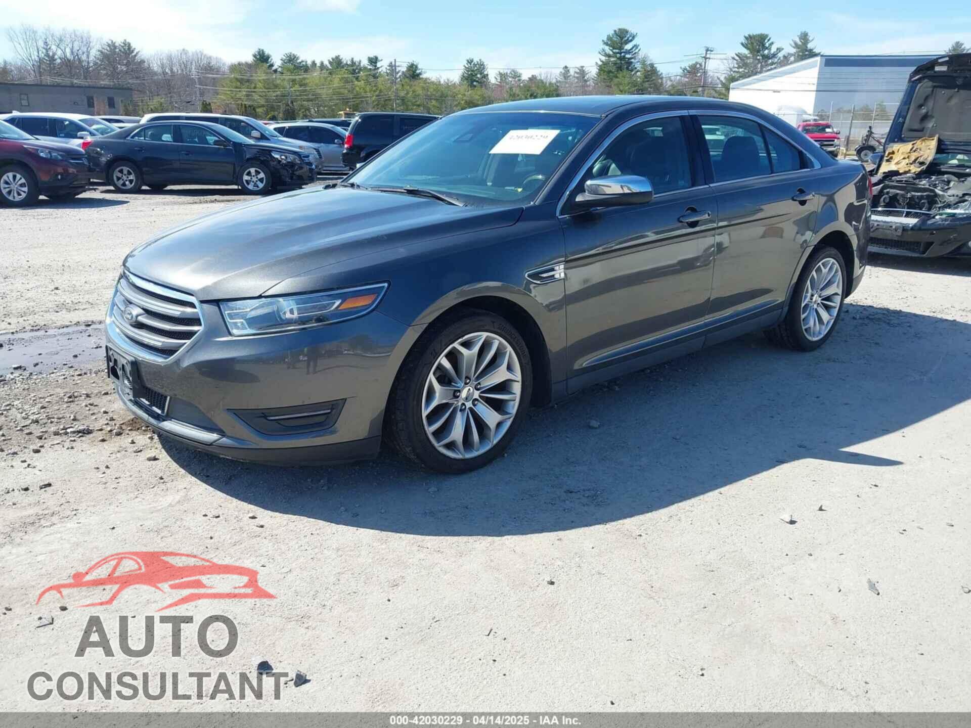 FORD TAURUS 2017 - 1FAHP2F86HG120952