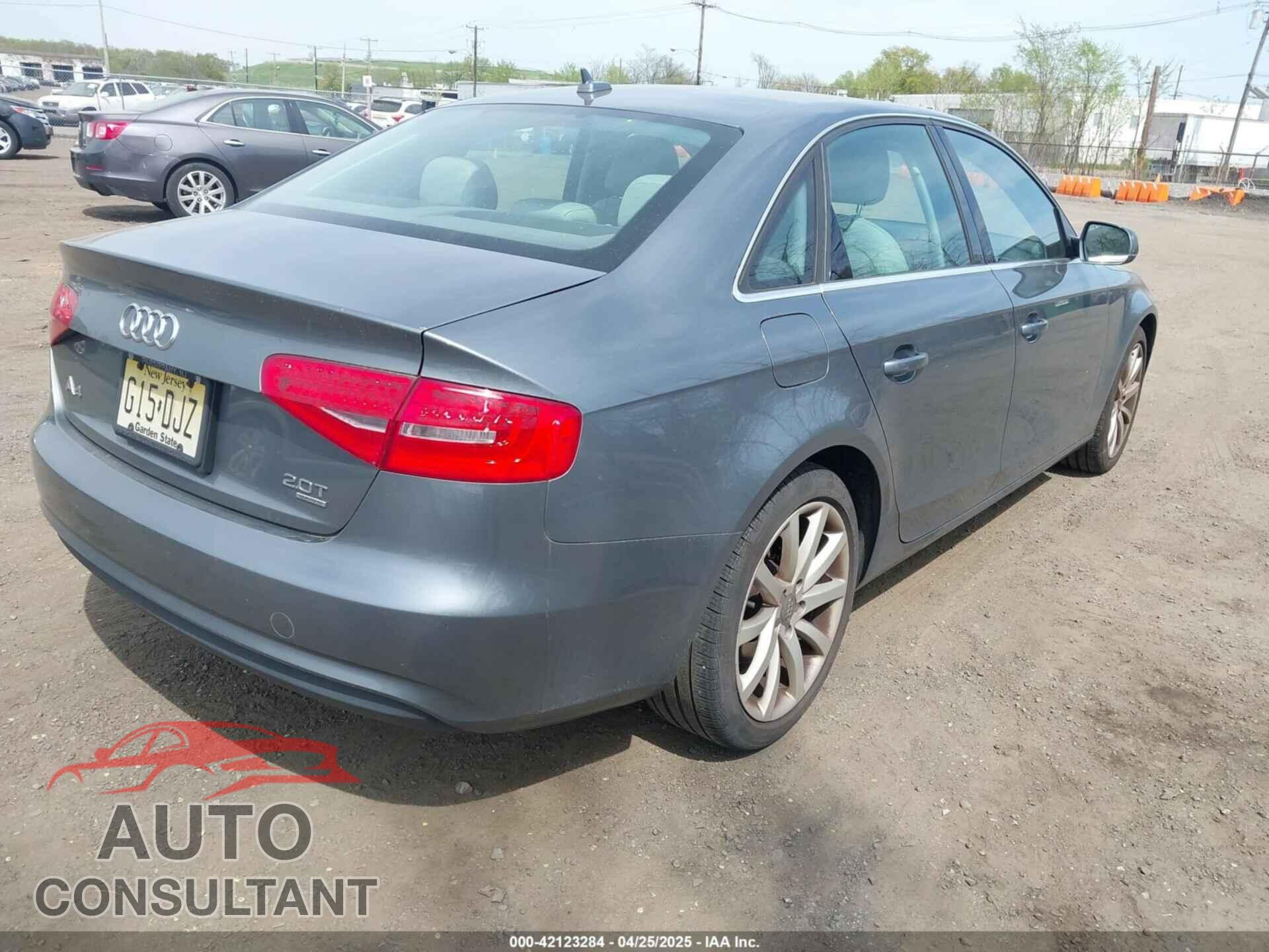 AUDI A4 2013 - WAUFFAFL0DN040987