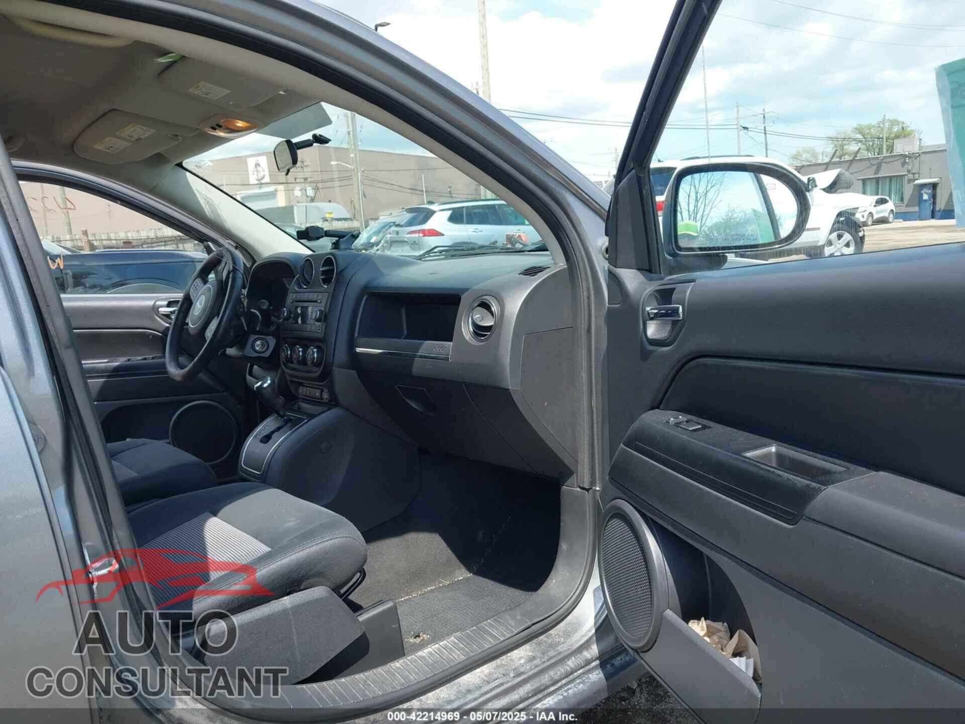 JEEP COMPASS 2012 - 1C4NJDEB2CD686141
