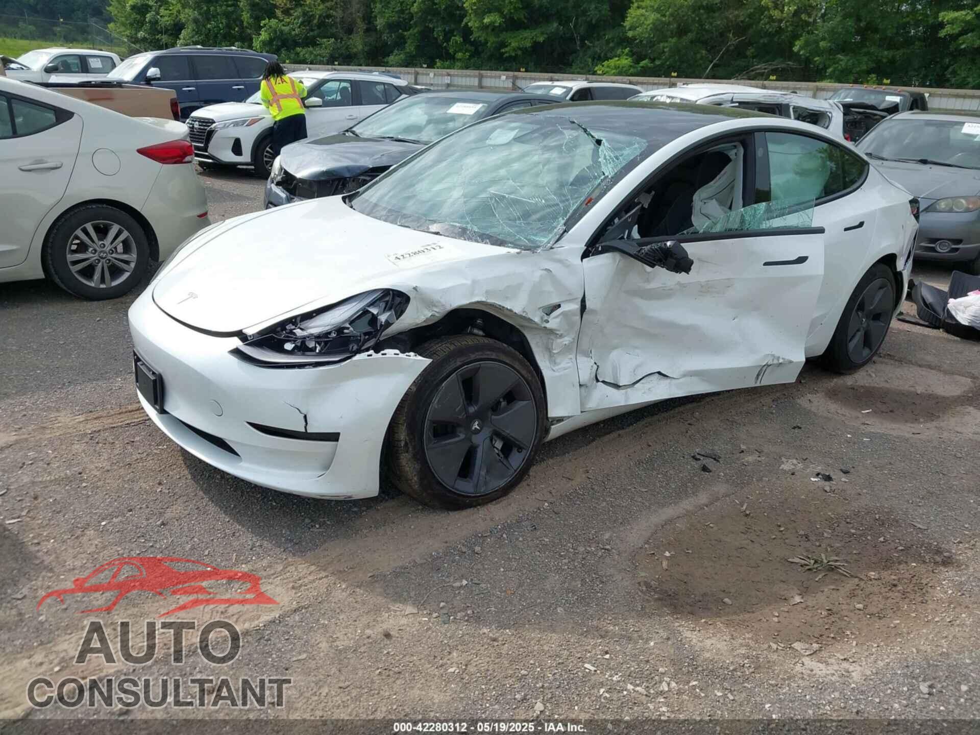 TESLA MODEL 3 2023 - 5YJ3E1EA4PF644621