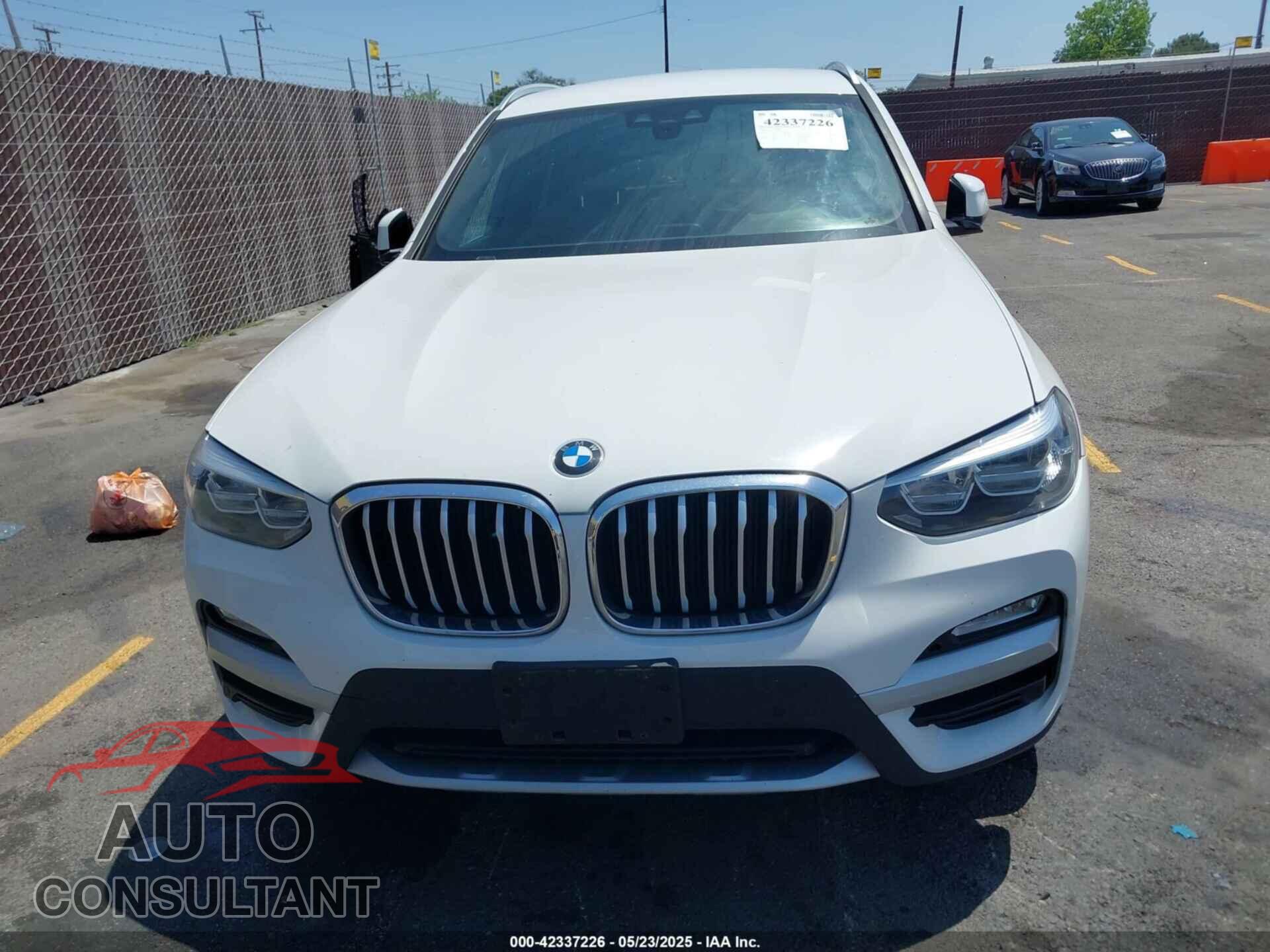 BMW X3 2019 - 5UXTR7C58KLF28956