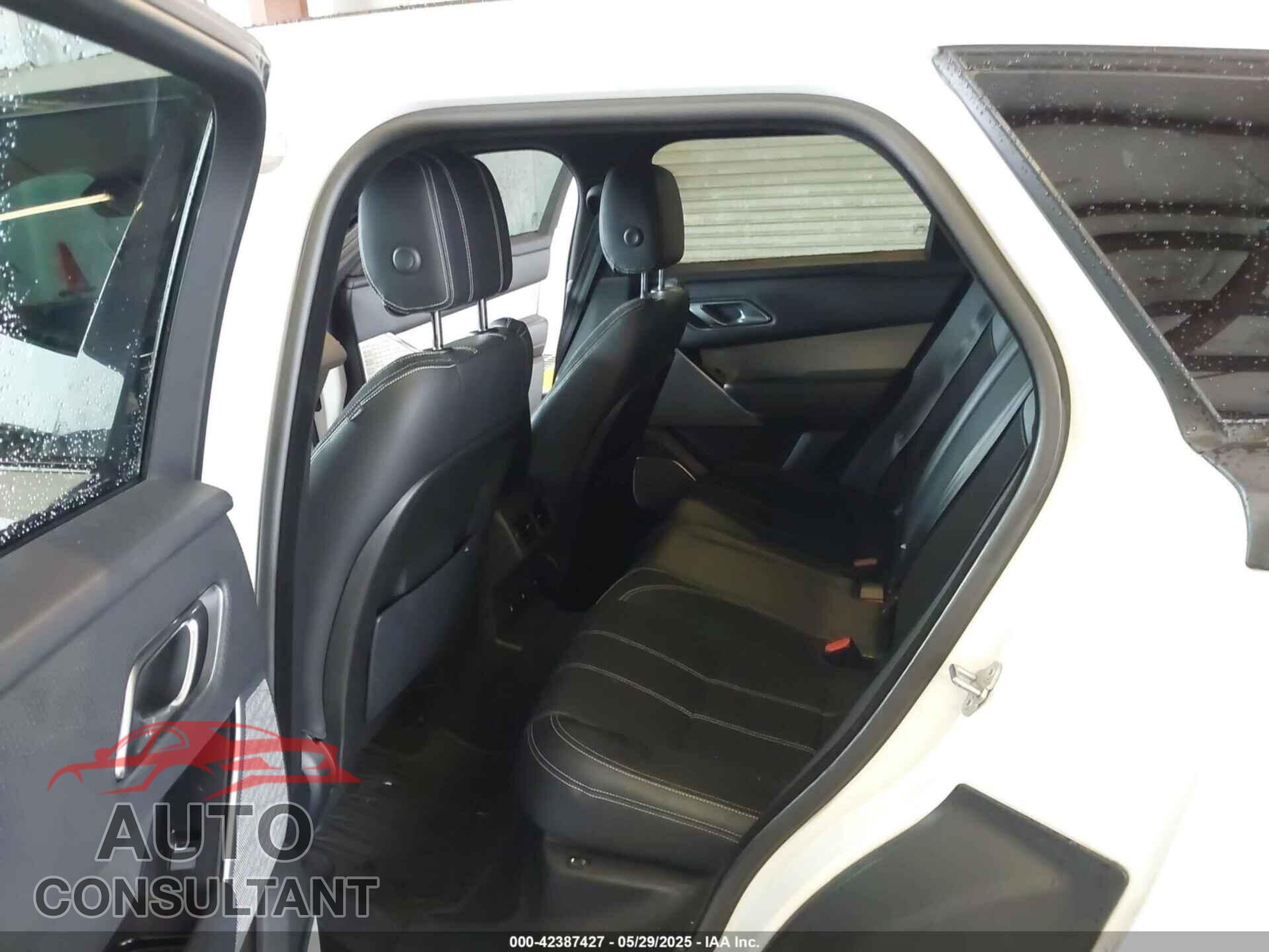 LAND ROVER RANGE ROVER VELAR 2018 - SALYL2RVXJA712573